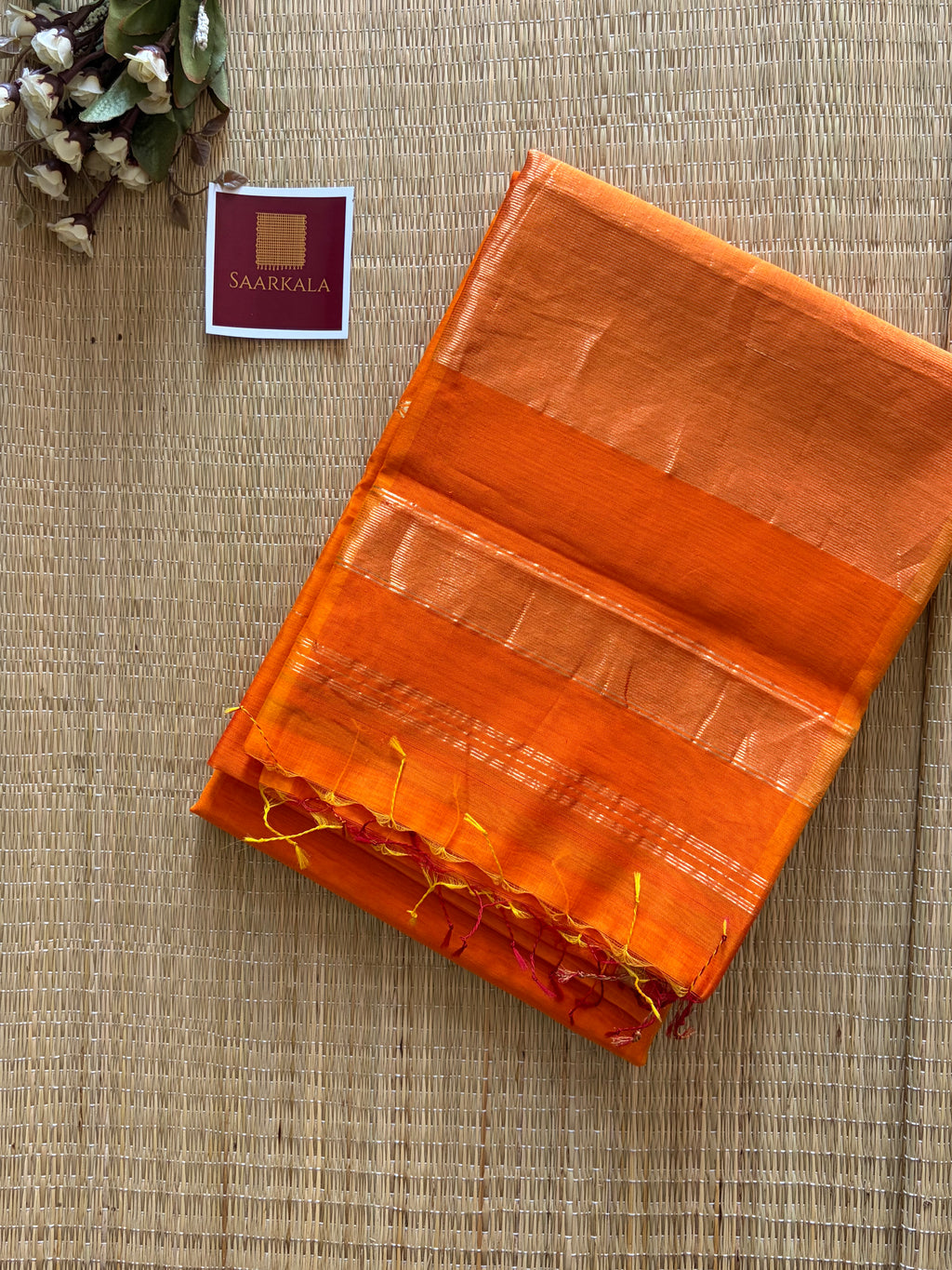 Sunflower Gold Dual tone Maheshwari Handloom Silk Cotton Saree