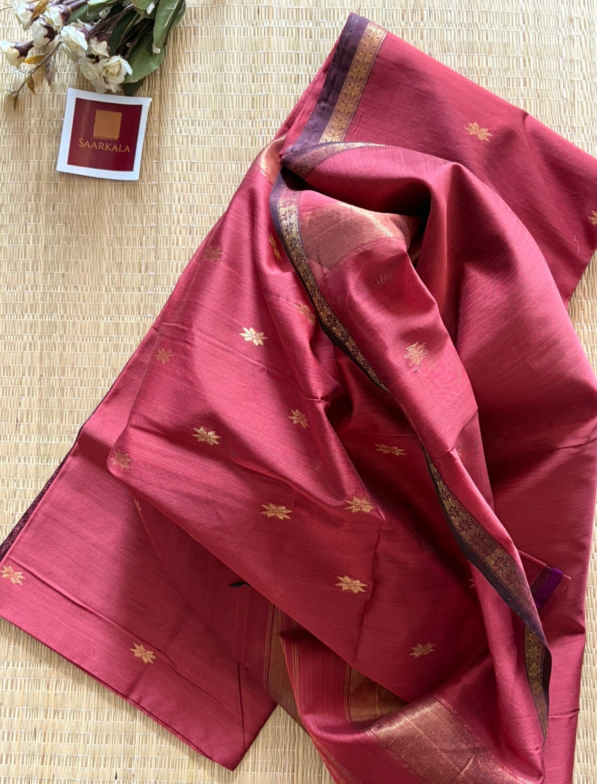 Wine Pink Maheshwari Handwoven Saree with Gold Zari Border