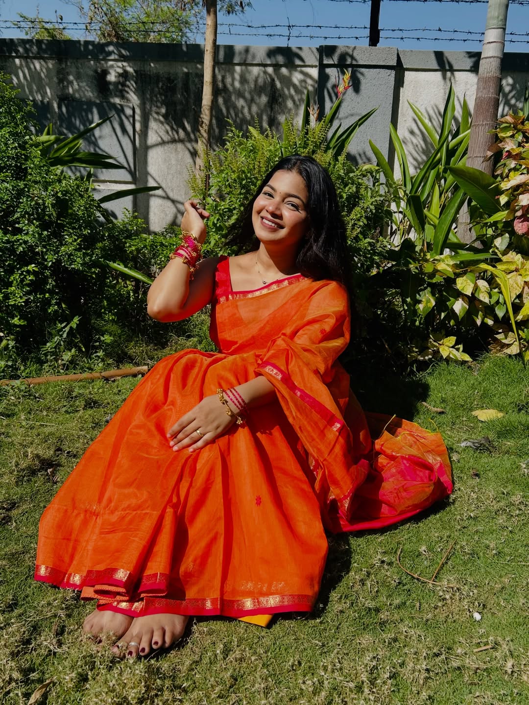 Sayali Orange Pink Chameli Maheshwari Handloom Saree
