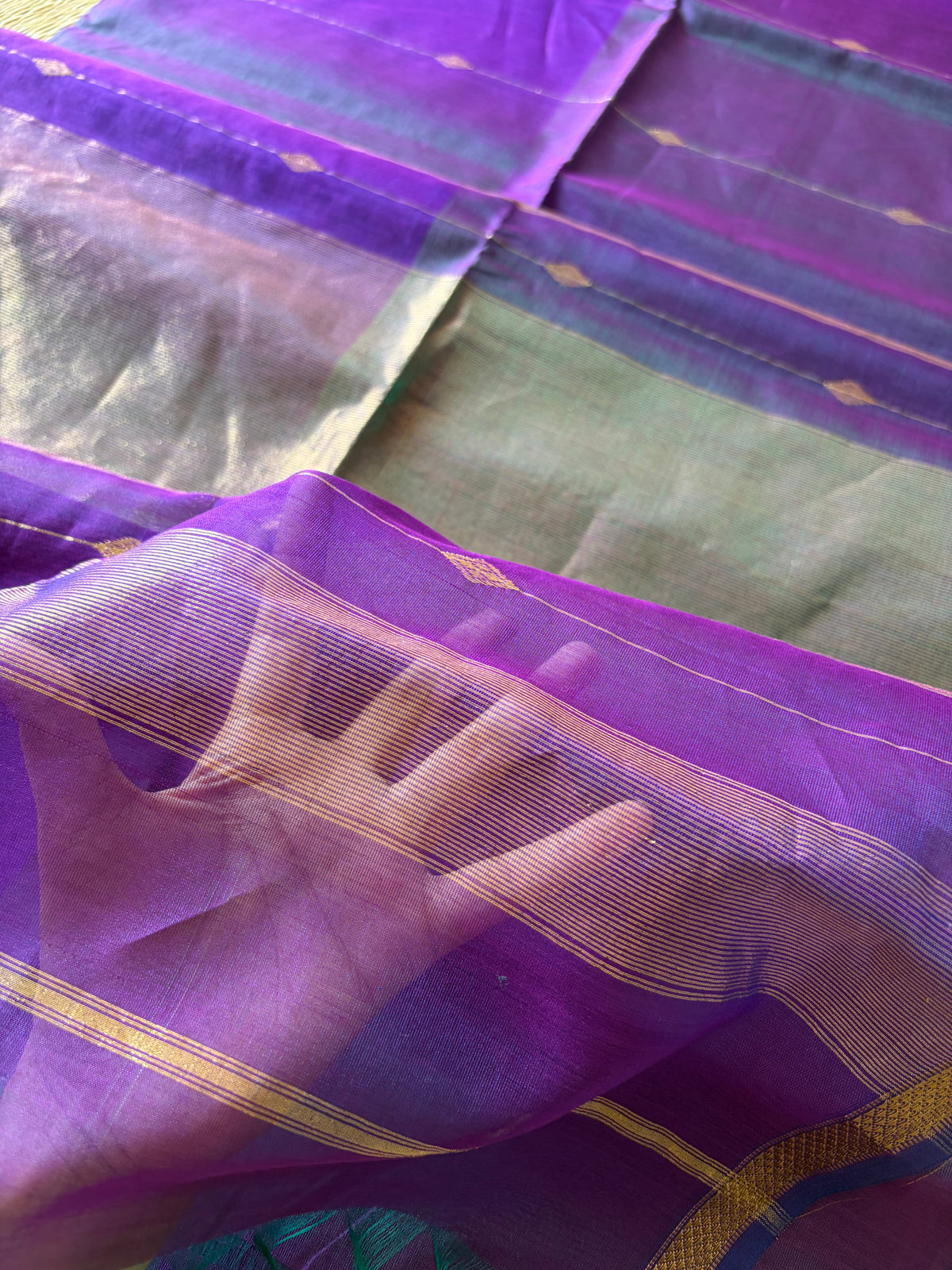 Purple Shaded Silk & Cotton Maheshwari Handwoven Saree
