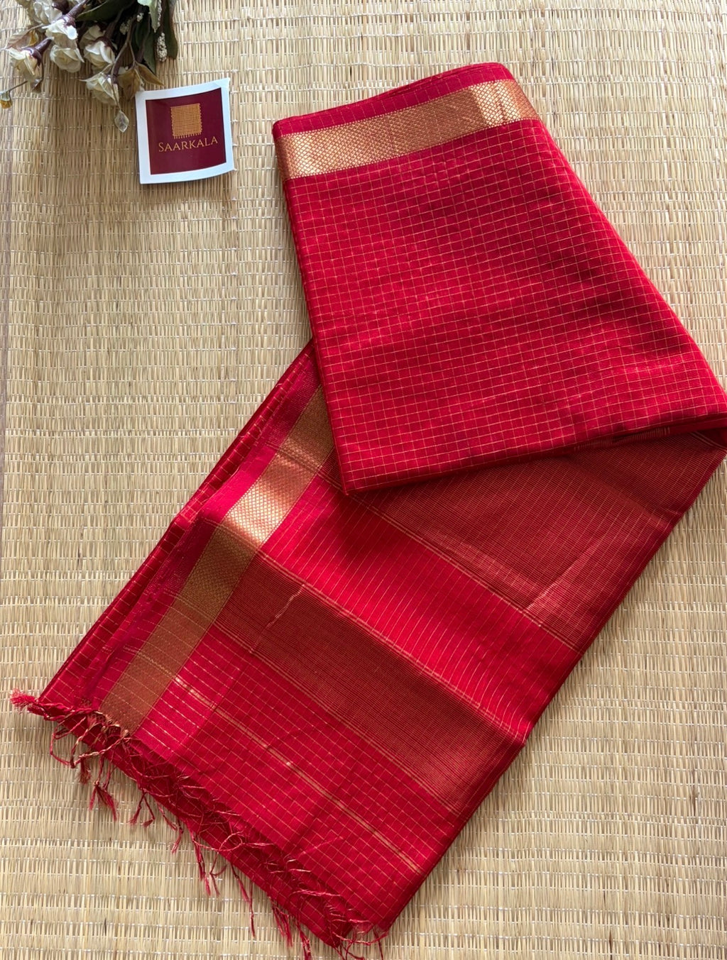 Red Checked Maheshwari Handwoven Saree with Gold Zari Border