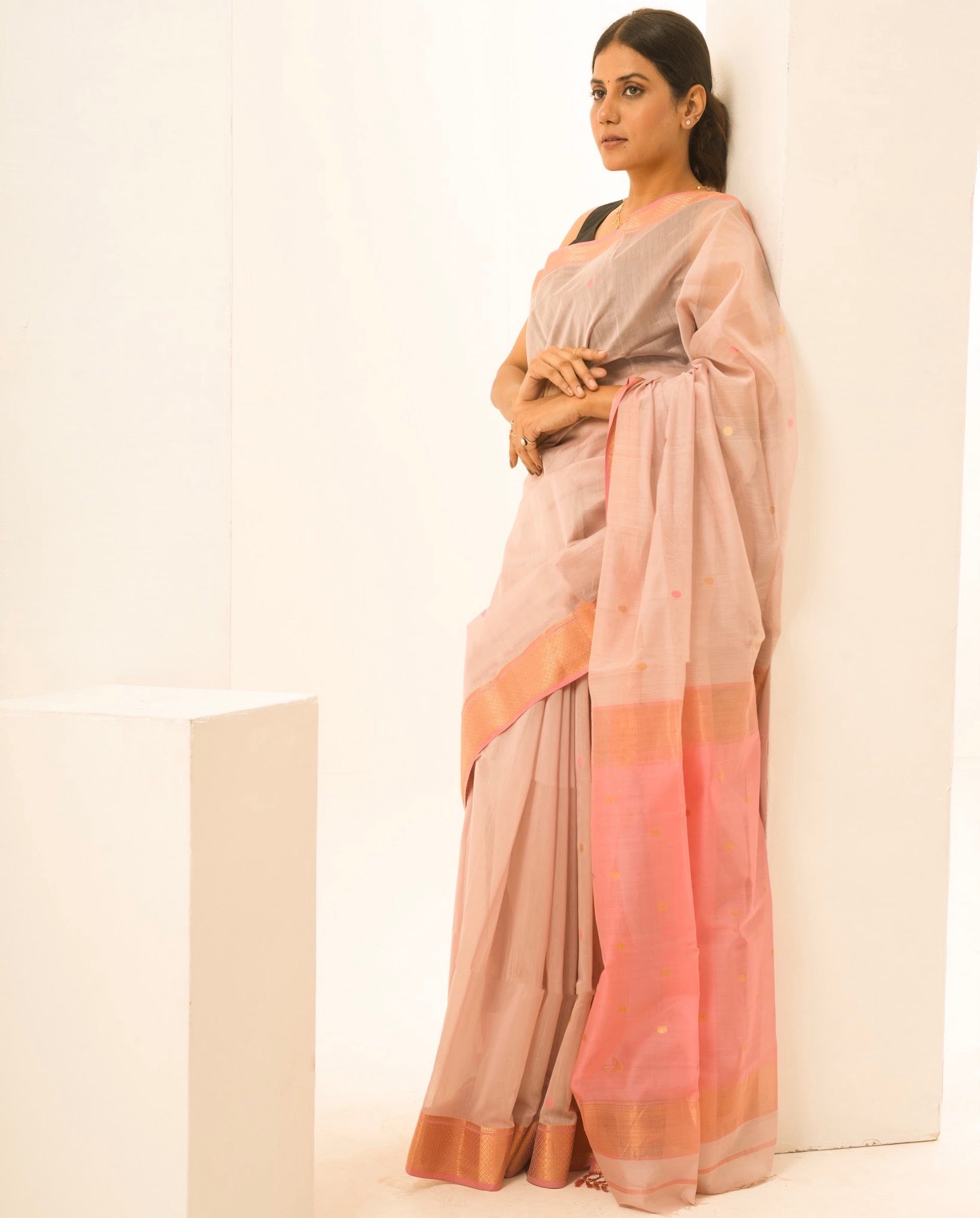 Sikka Pink Maheshwari Handloom Saree