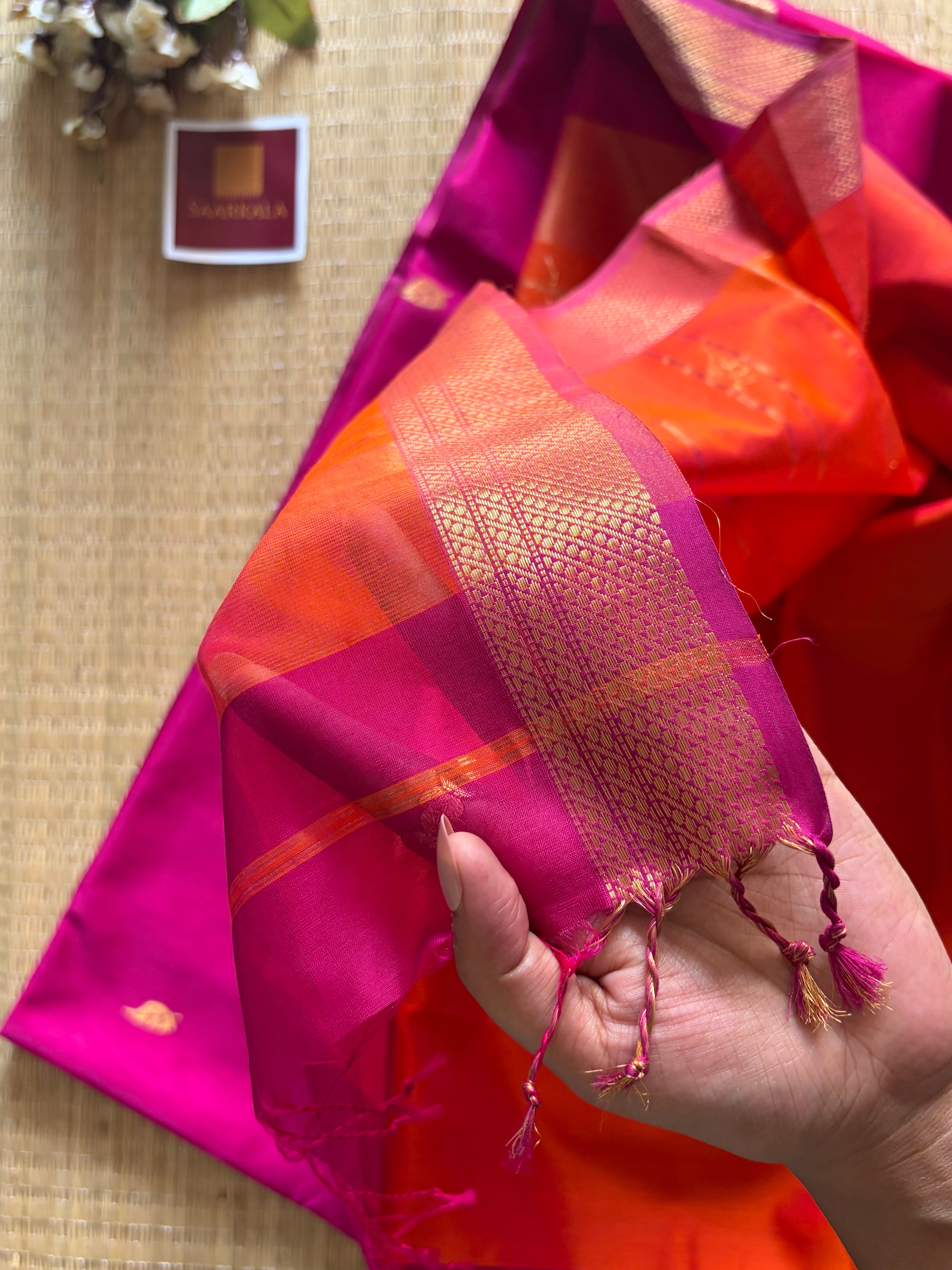 Patti Magenta Pink Maheshwari silk and cotton Saree