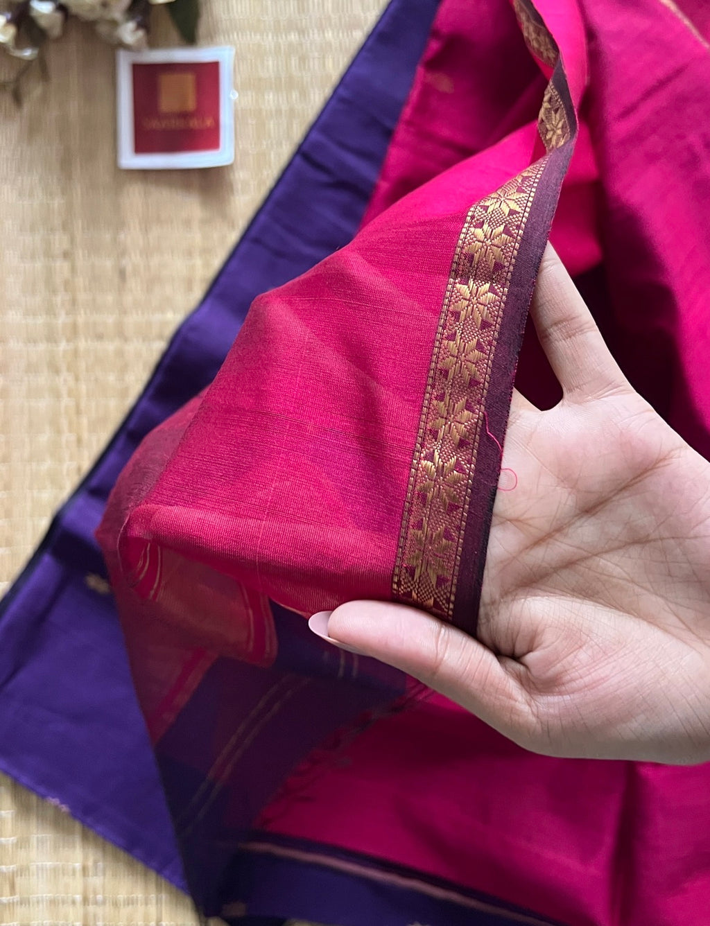 Purple Pink Maheshwari Handwoven Saree with Gold Zari Border