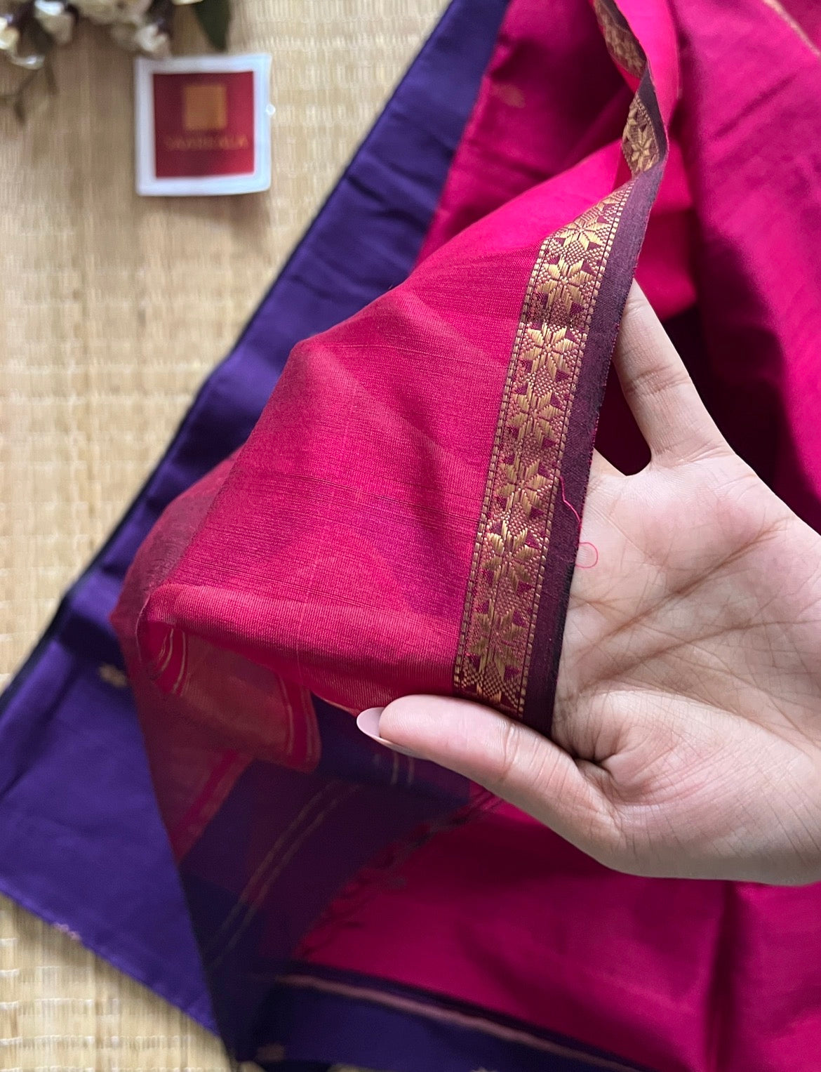 Purple Pink Maheshwari Handwoven Saree with Gold Zari Border