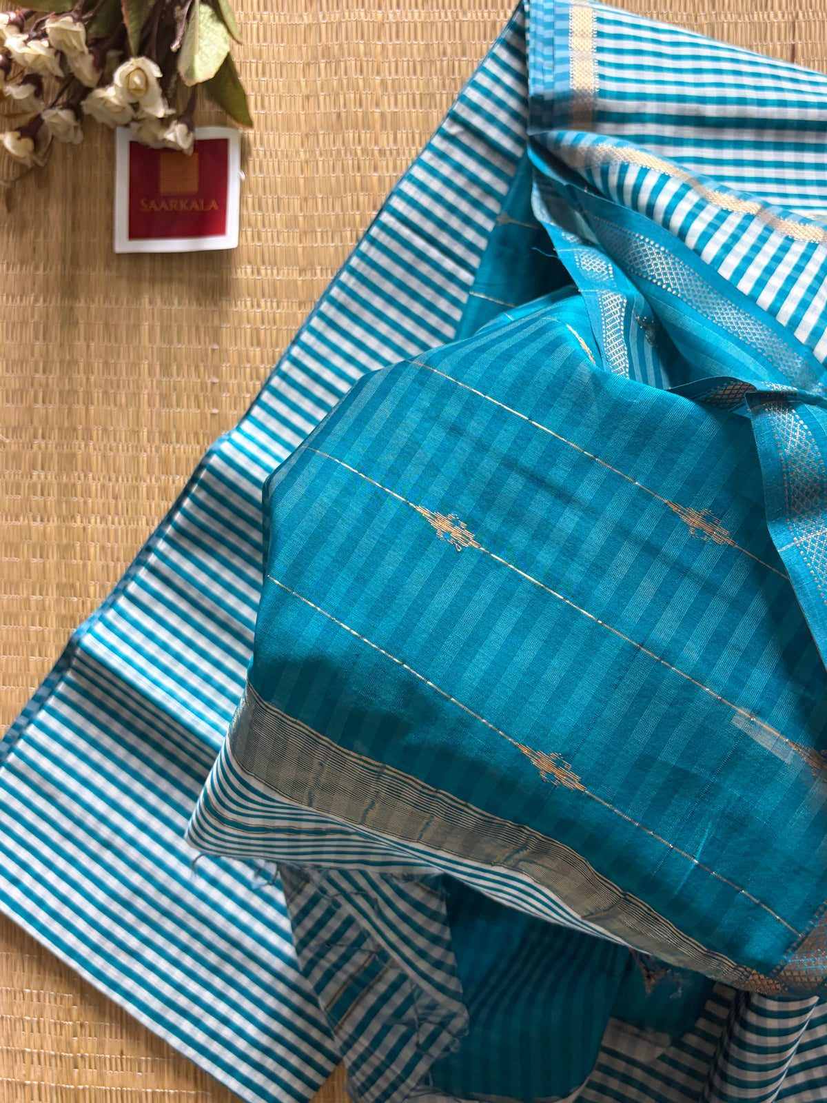 Gingham Rama Blue Maheshwari Handloom Saree