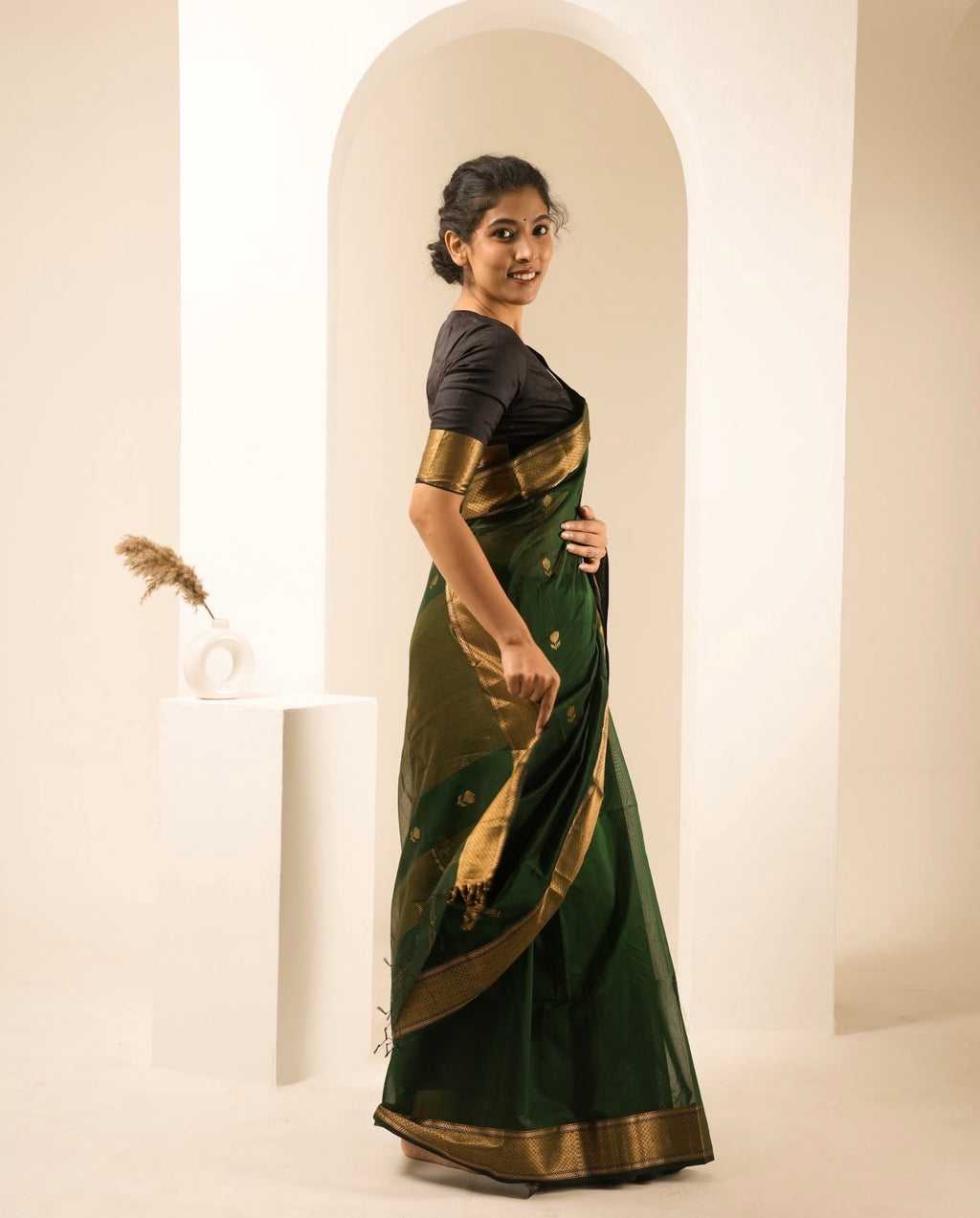 Lotus Green Maheshwari Handloom Saree