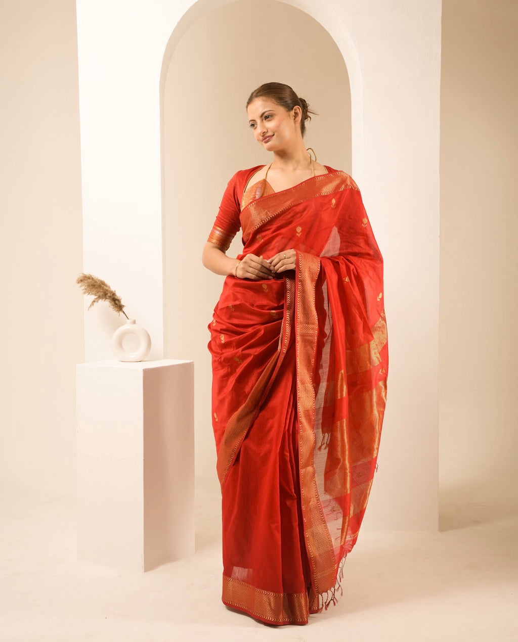 Lotus Red Maheshwari Handloom Saree