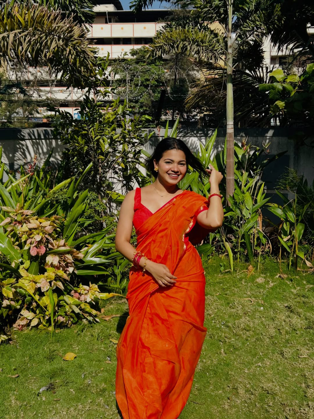 Sayali Orange Pink Chameli Maheshwari Handloom Saree