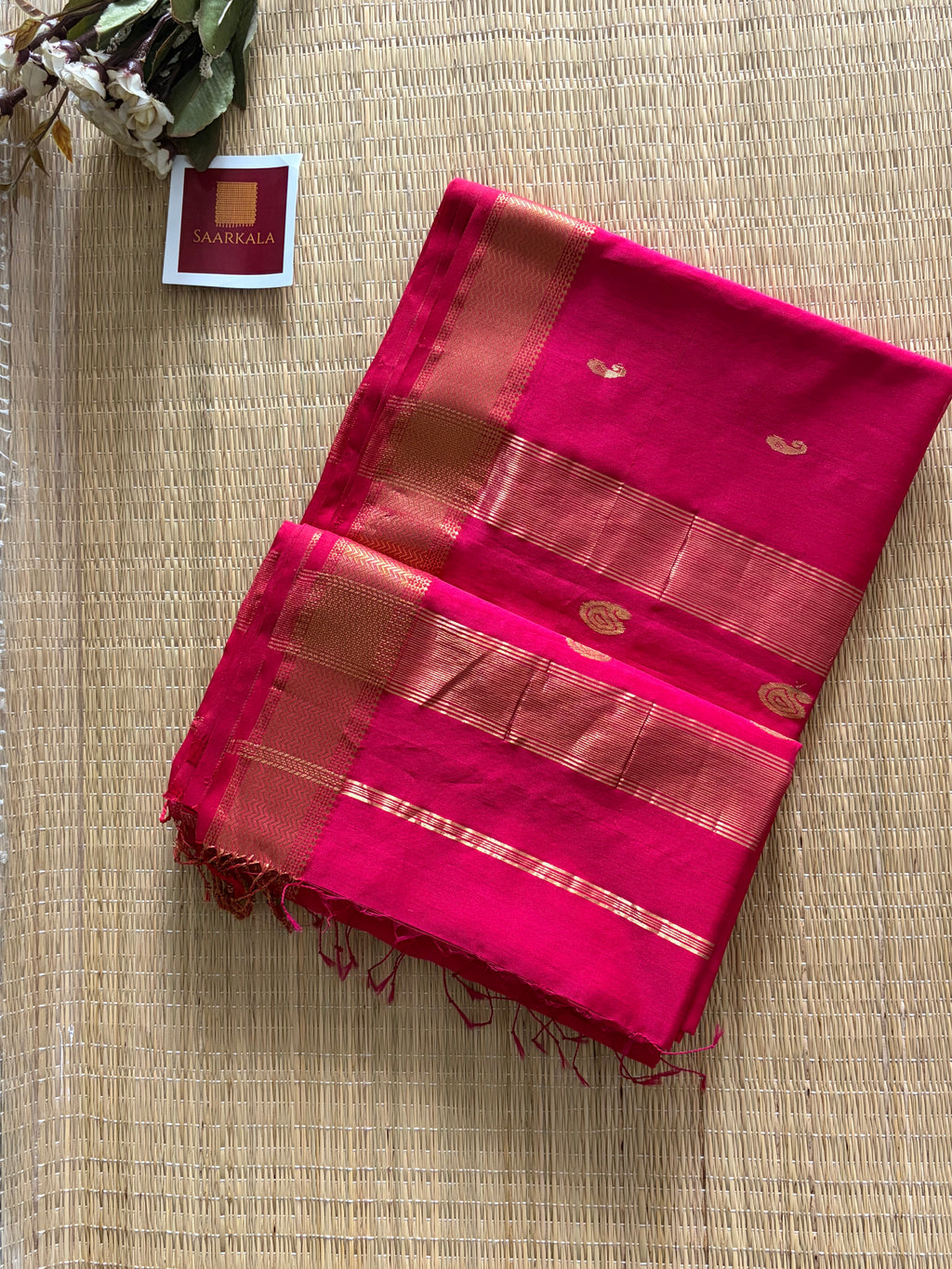 Kairi Buta Pink Maheshwari Handloom Saree