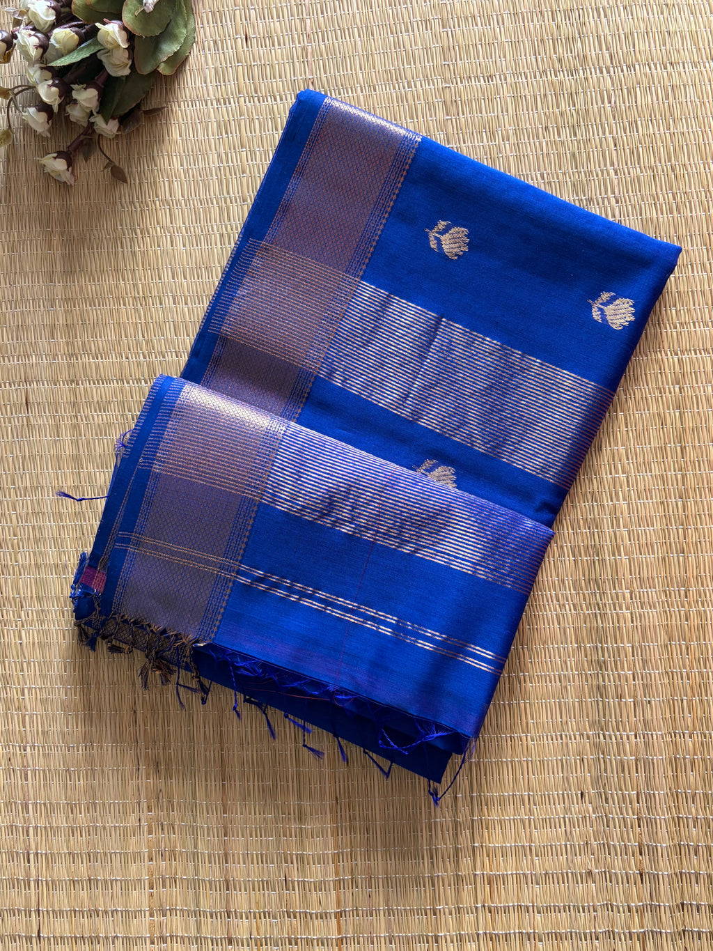 Royal Blue Lotus Maheshwari Handloom Saree