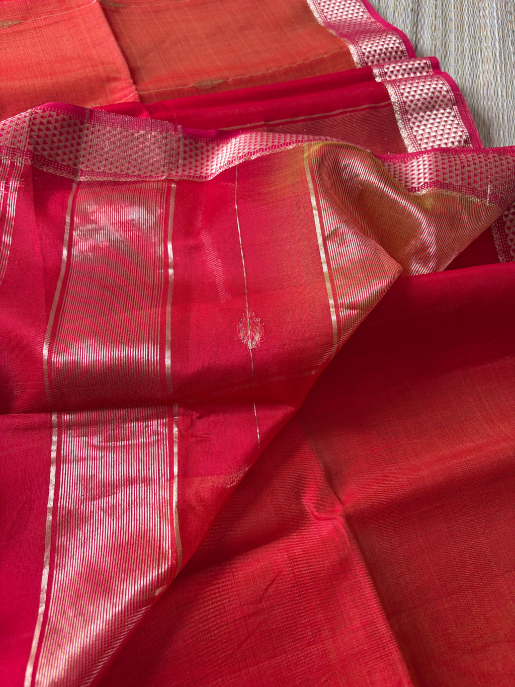 Reshami Red Shaded Maheshwari Handwoven Saree with Gold Butti