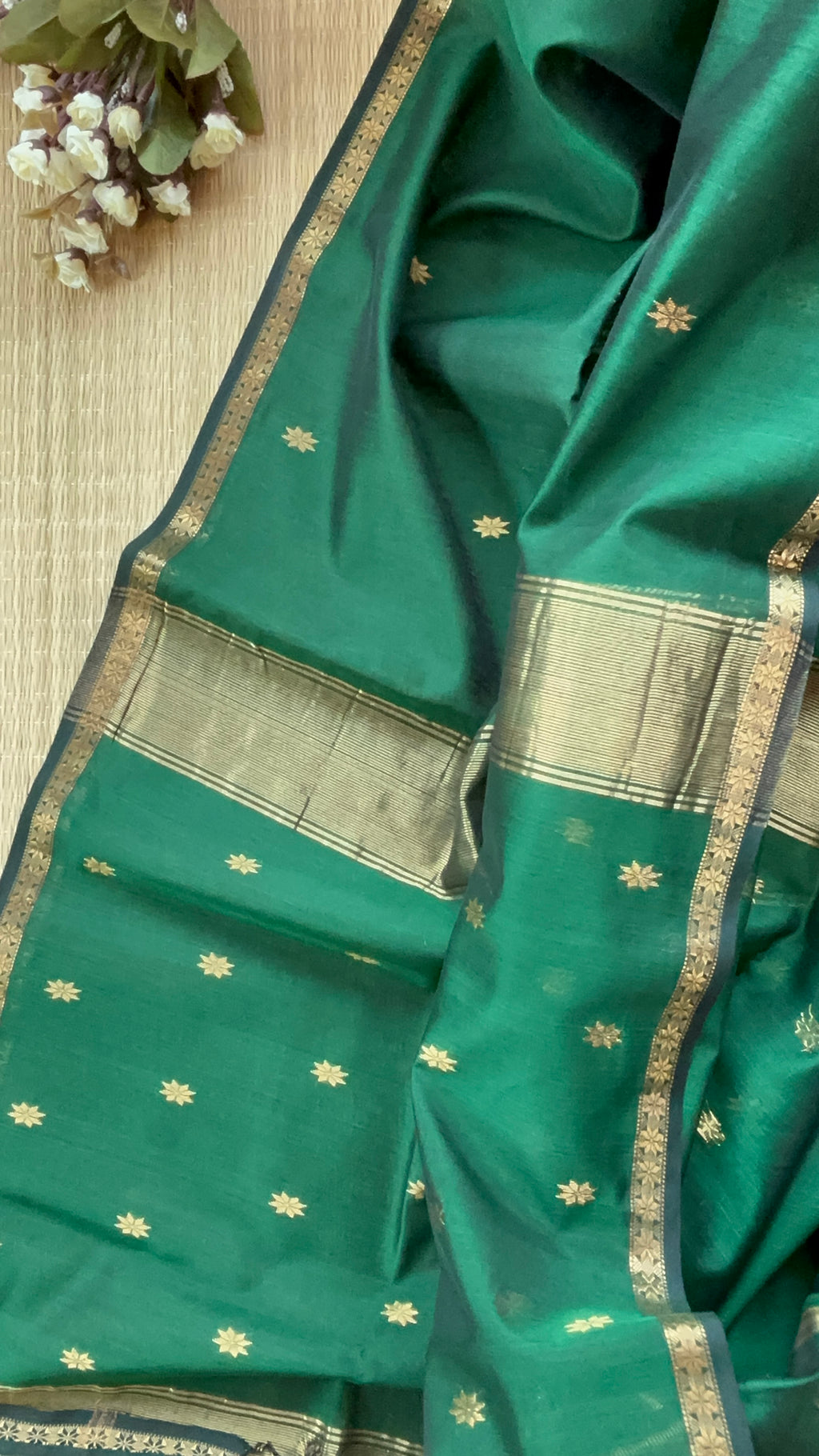 Chameli Green Self Maheshwari Handloom Saree