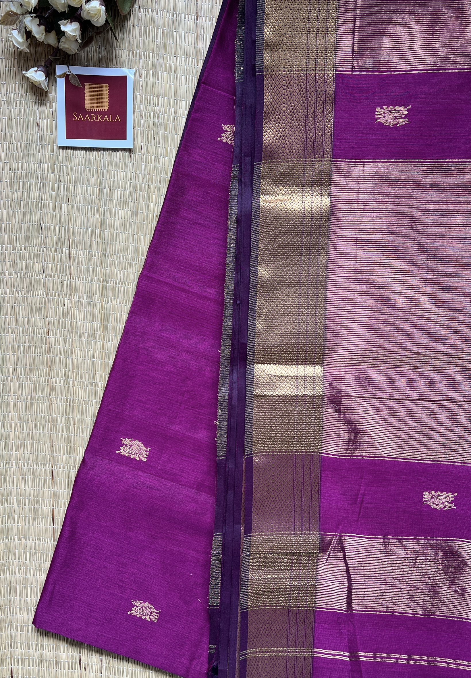 Morni Magenta Pink Maheshwari Handloom Silk Cotton Saree