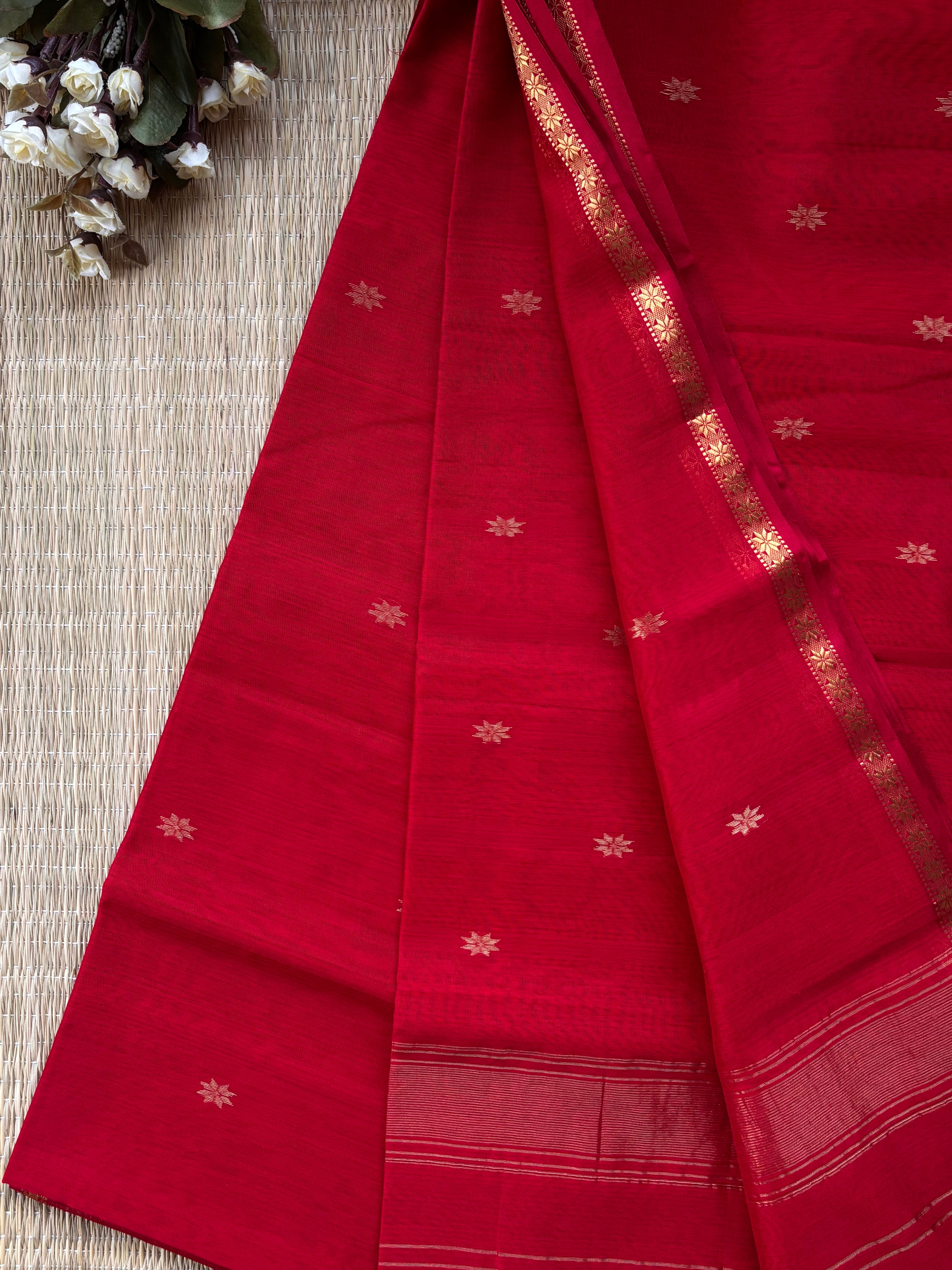 Chameli Red Maheshwari Handloom Saree