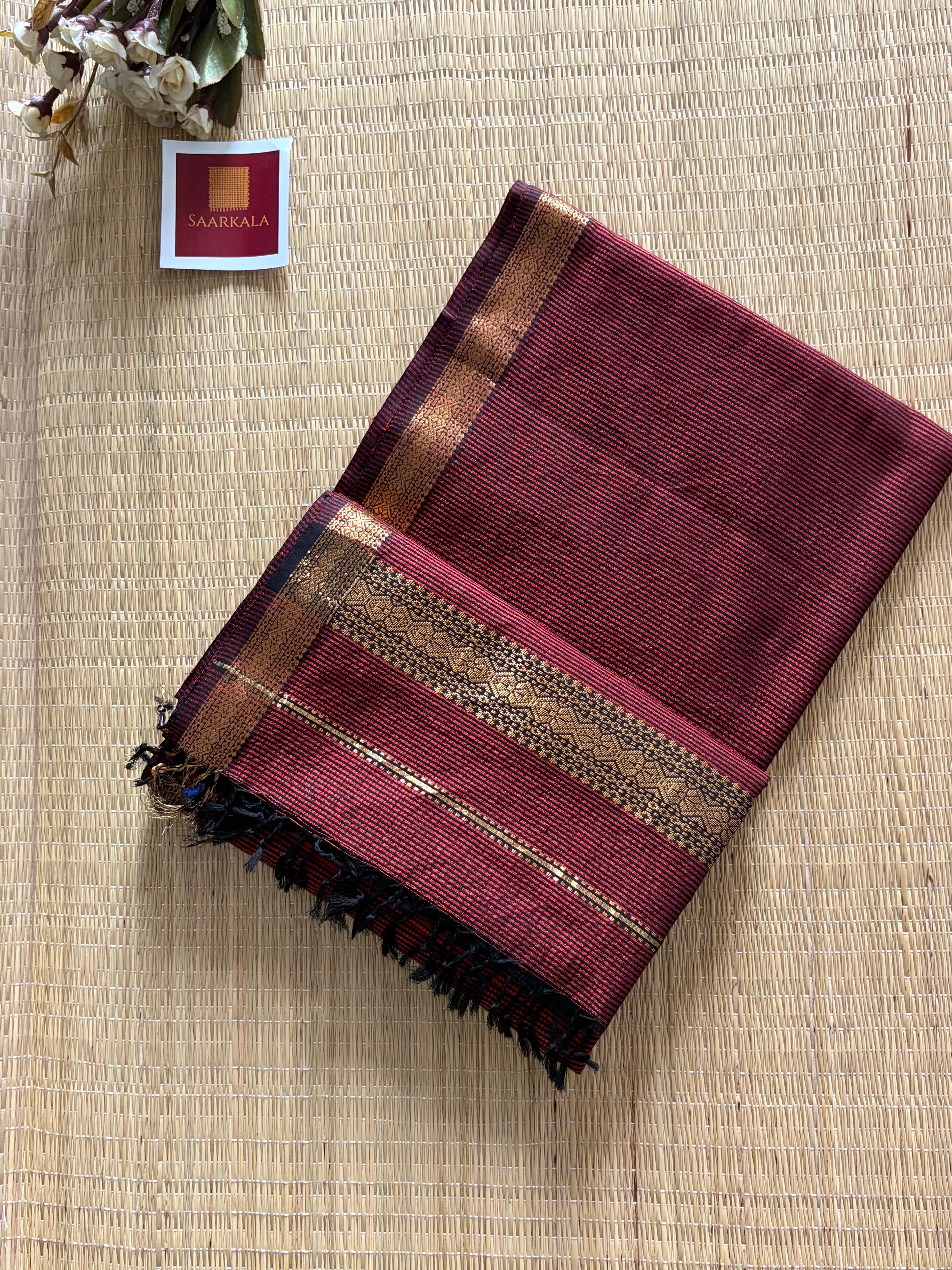 Garbh Reshmi Red Maheshwari Handloom Saree