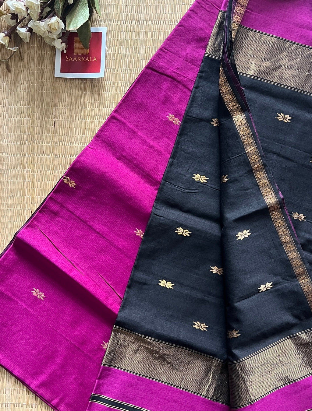 Chameli Magenta Black Maheshwari Handwoven Saree with Gold Zari Border