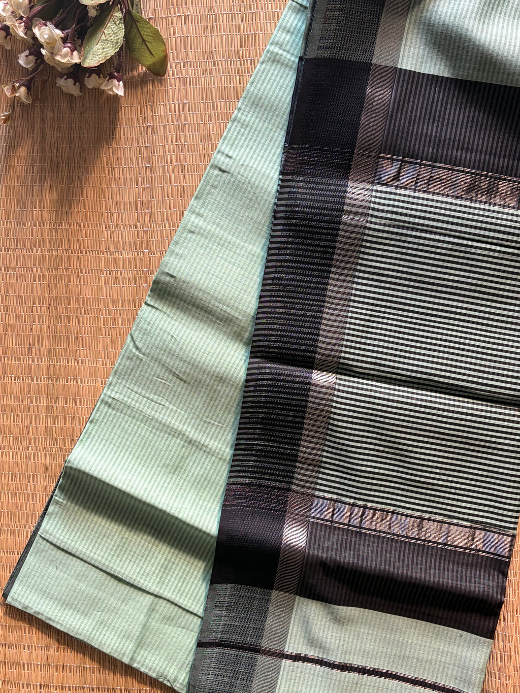 Leher Pista blue Maheshwari silk and cotton Saree