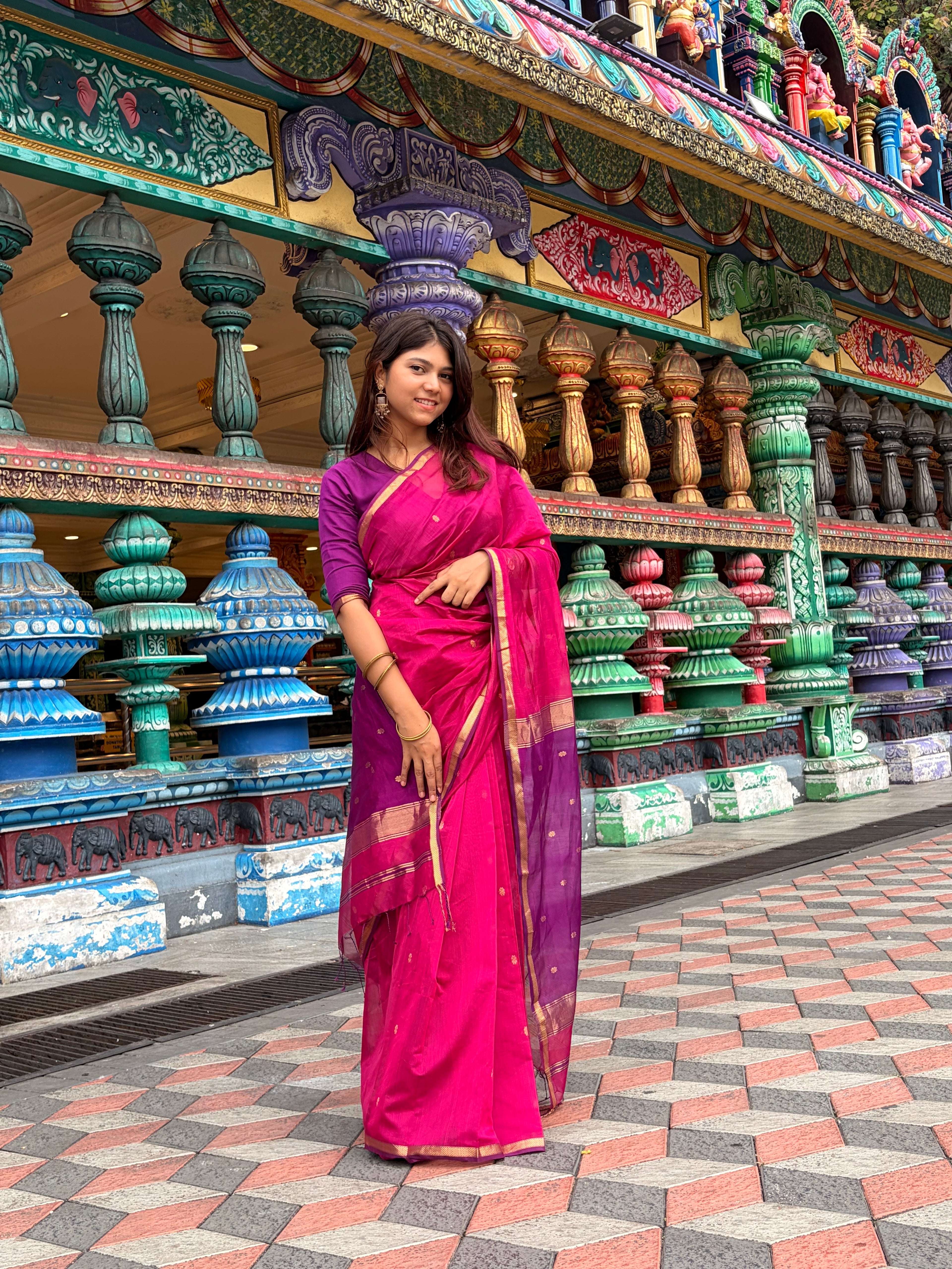 Malayi Magenta Purple Maheshwari Handwoven Saree