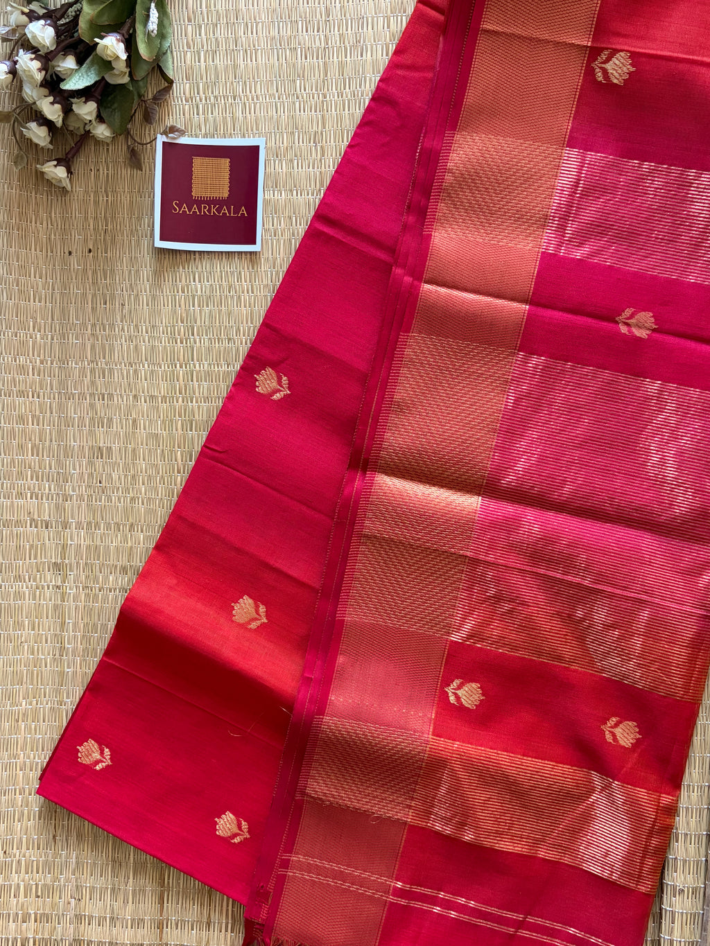 Rani Pink Dual Tone Maheshwari Lotus Buta Maheshwari Handloom Saree