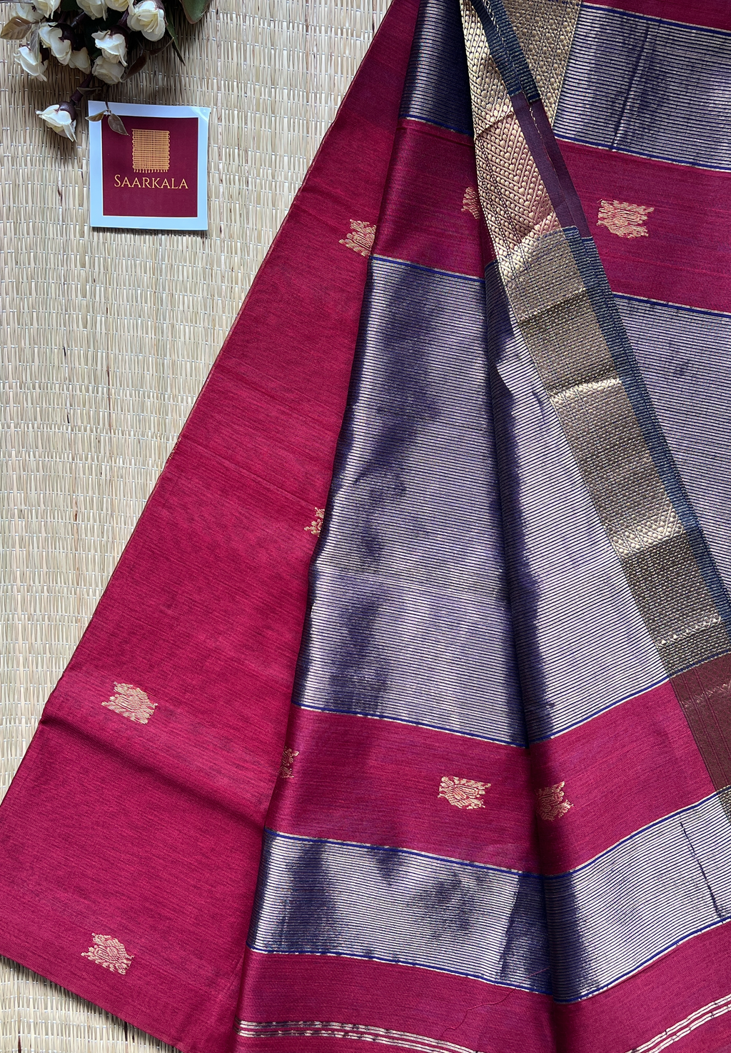 Morni Red Maheshwari Handloom Silk Cotton Saree