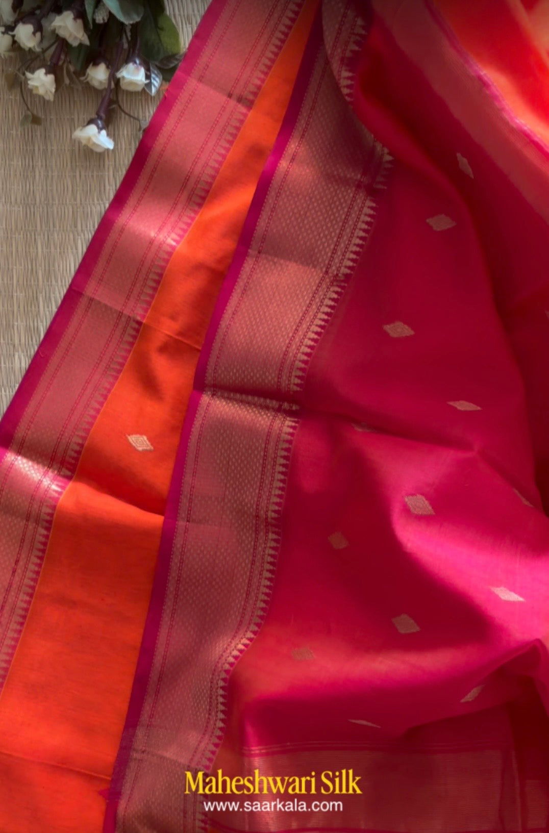 Karvath Orange Pink Maheshwari Handloom Saree