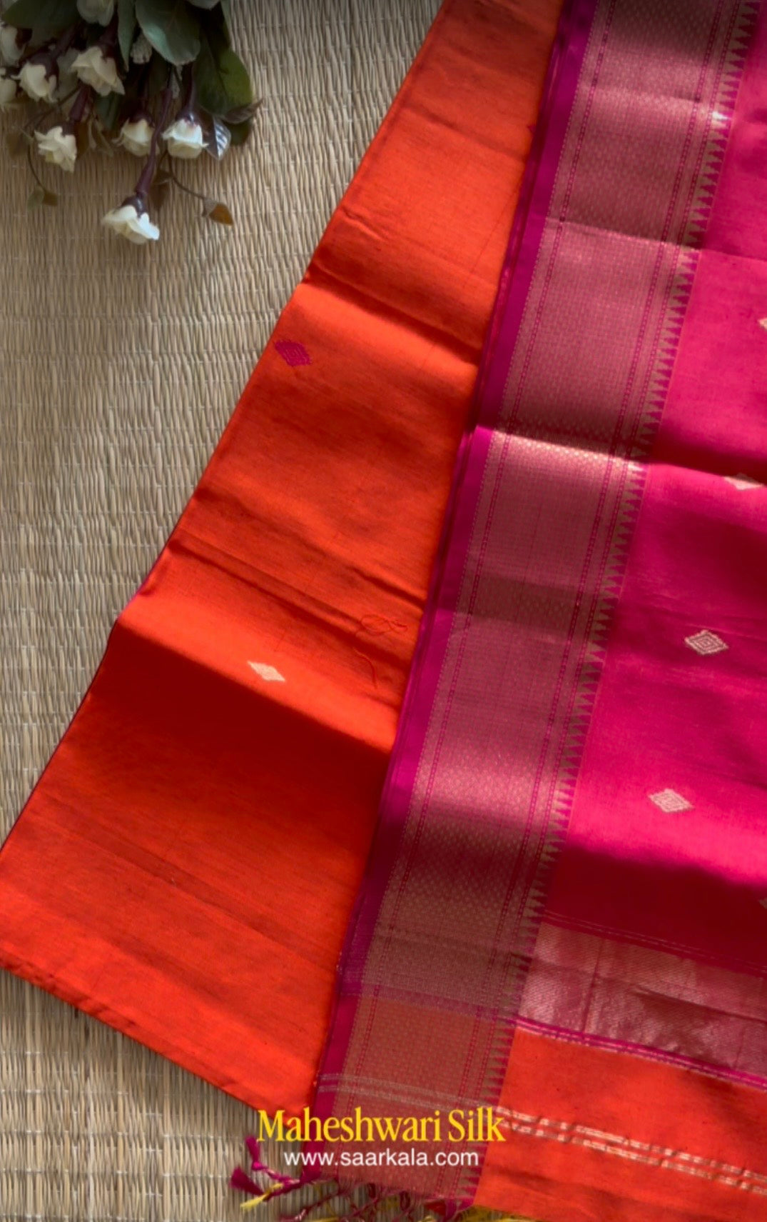 Karvath Orange Pink Maheshwari Handloom Saree