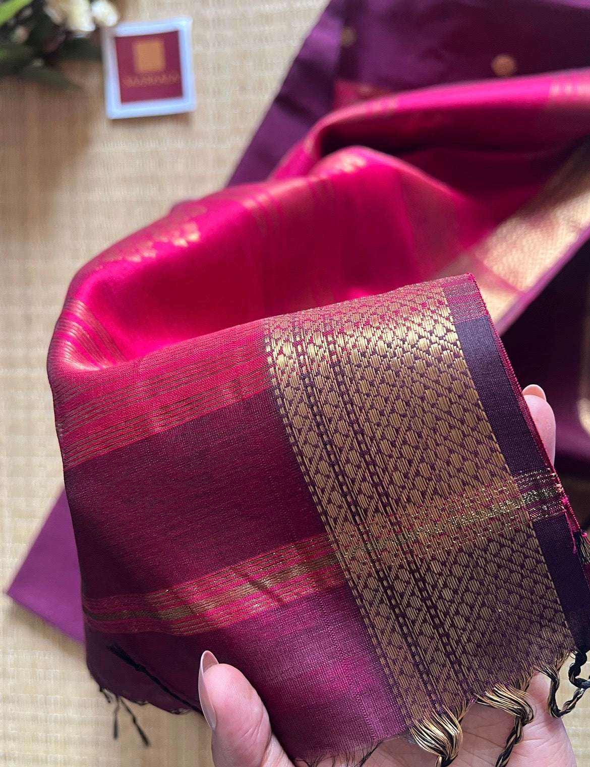 Floral Buta Deep Wine and Magenta Maheshwari Handloom Saree