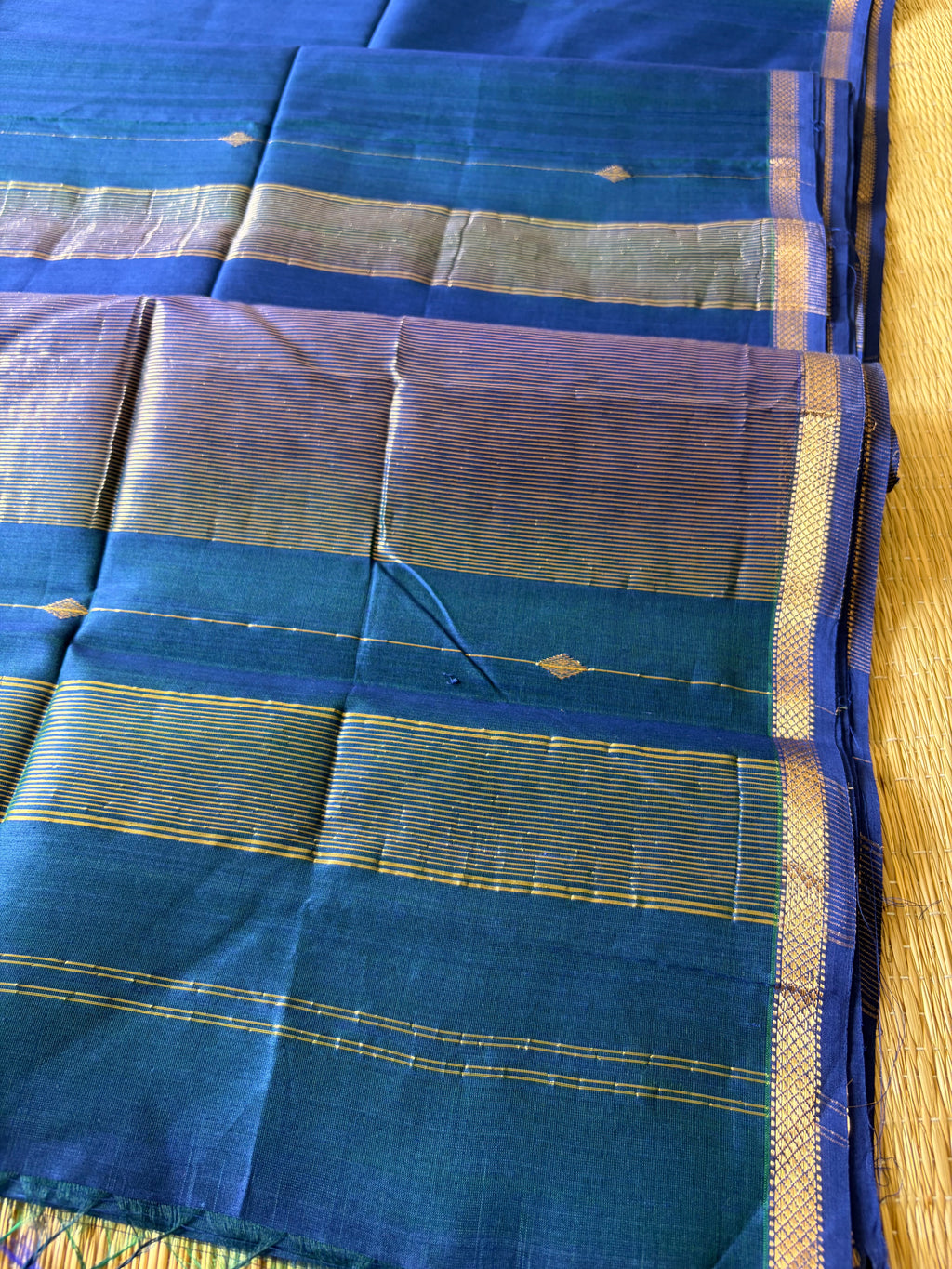 Blue Shaded Maheshwari Handwoven Saree with Gold Zari Border