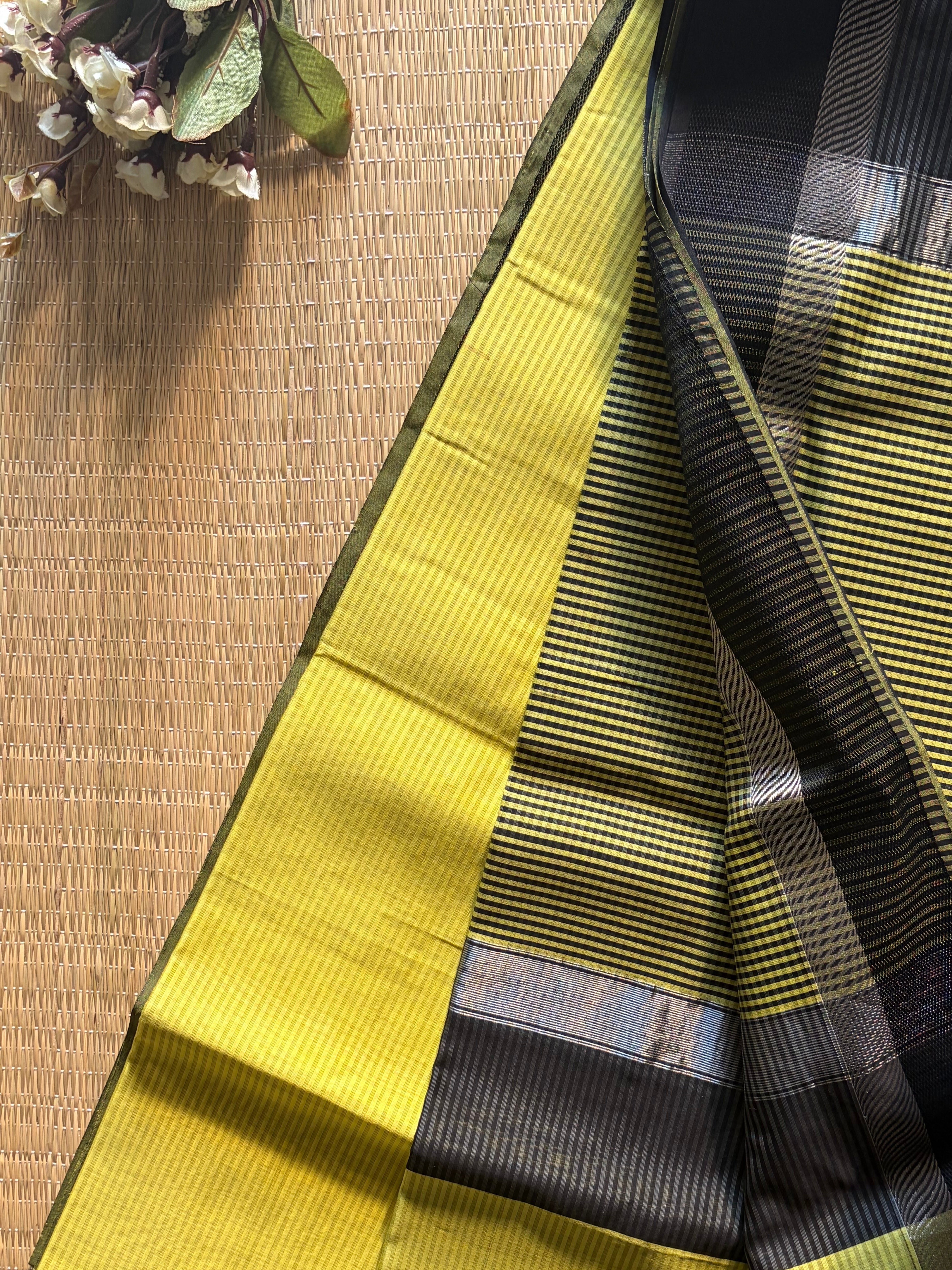 Leher Yellow Maheshwari silk and cotton Saree