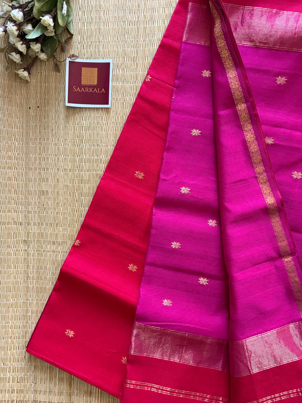 Gulabi Noor Chameli Maheshwari Handloom Saree