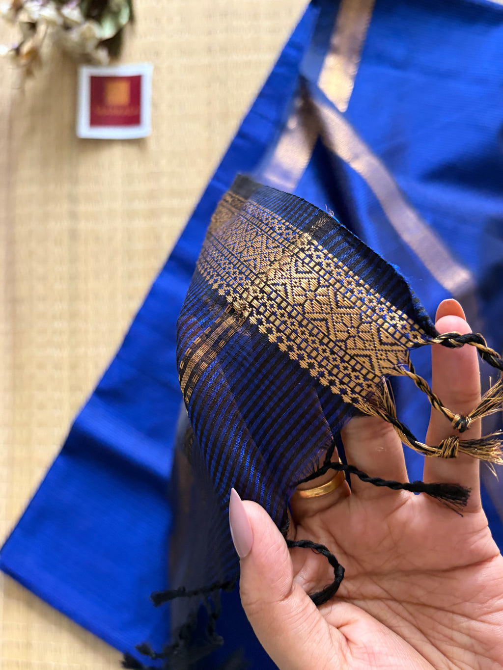 Garbh Reshmi Blue Maheshwari Handloom Saree