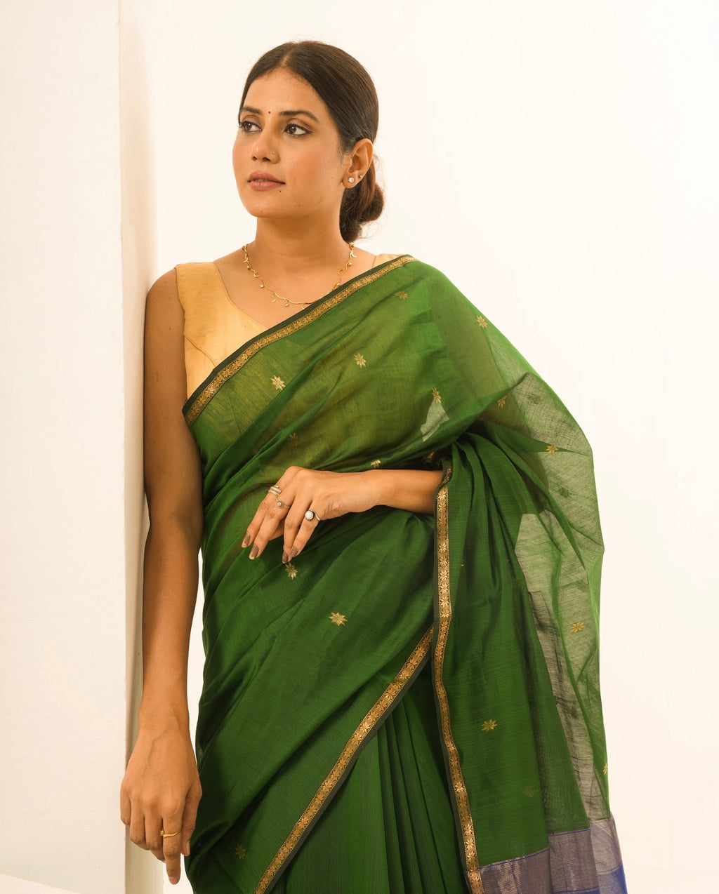 Chameli Blue Green Maheshwari Handloom Saree