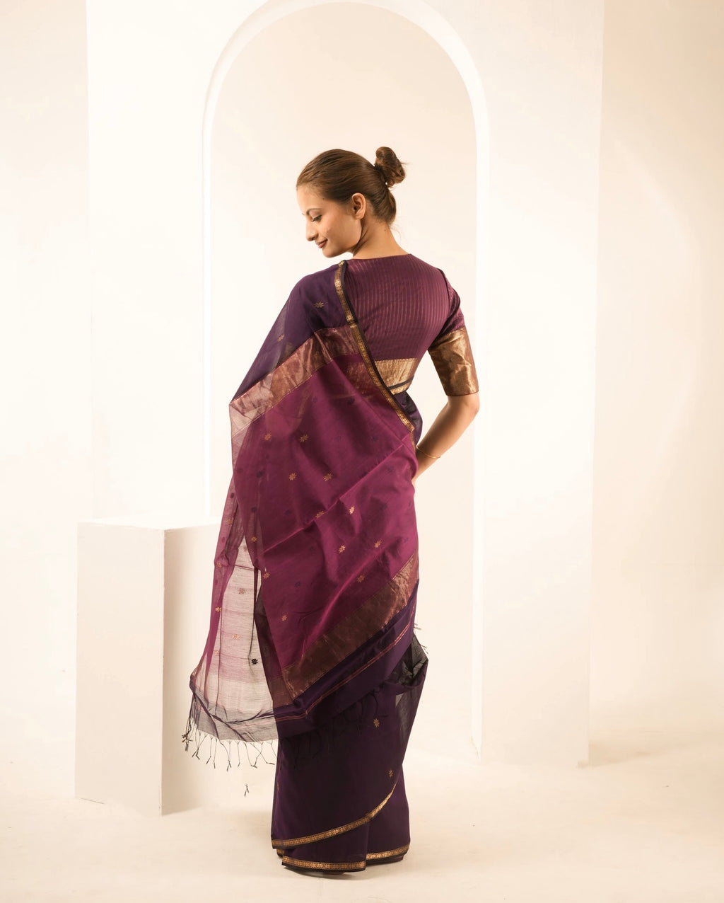Chameli Purple Pink Maheshwari Handloom Saree