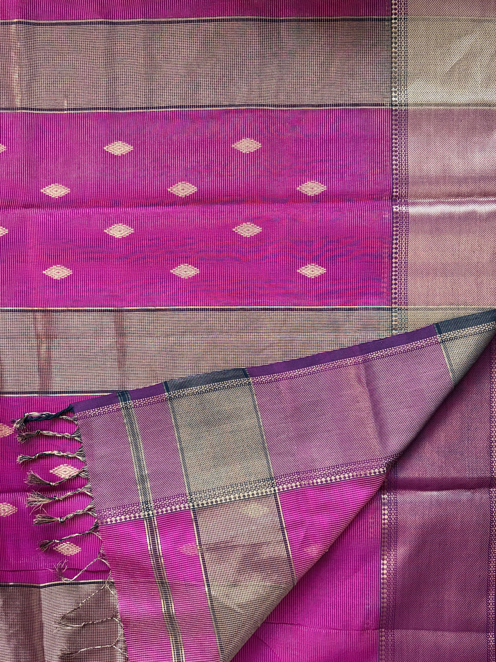 Magenta Tissue Silk Maheshwari Handloom Saree
