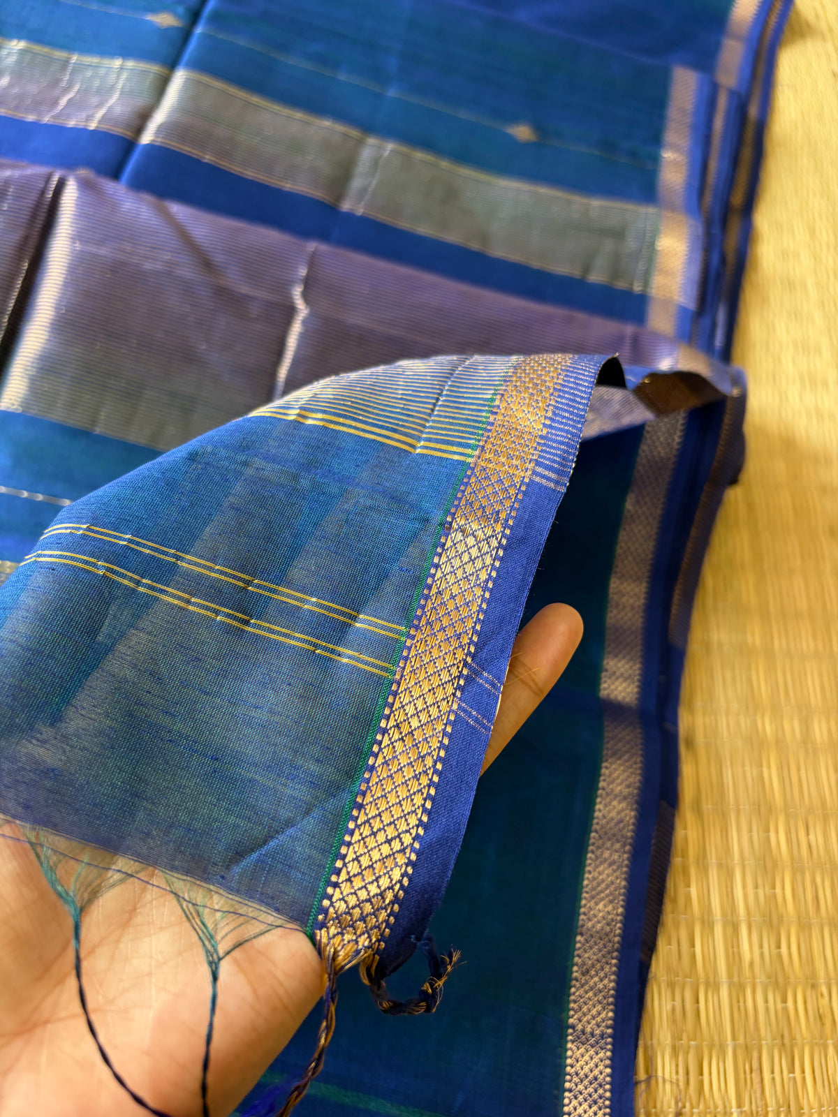 Blue Shaded Maheshwari Handwoven Saree with Gold Zari Border