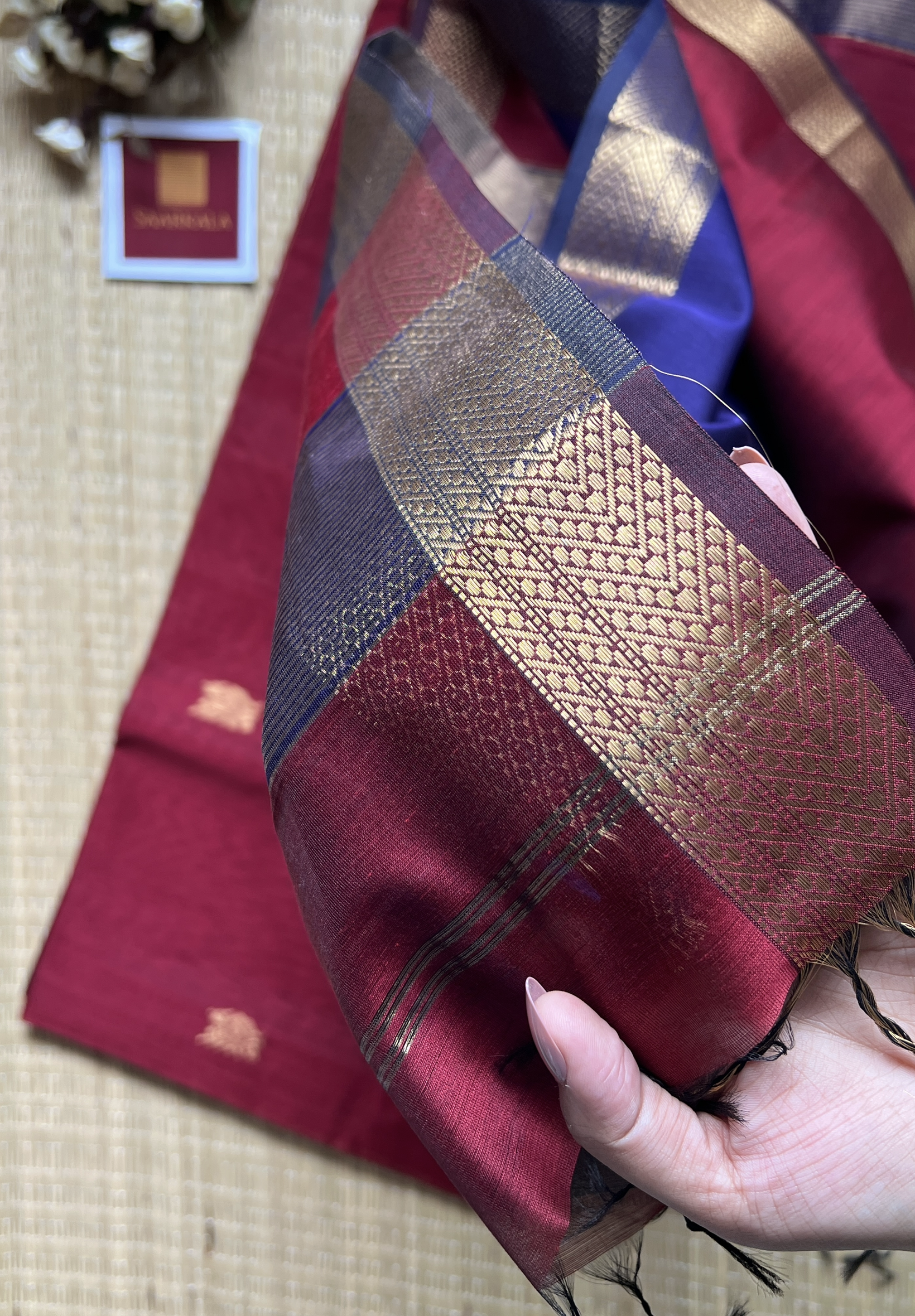 Morni Red Maheshwari Handloom Silk Cotton Saree