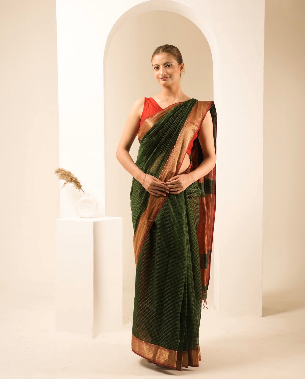 Checks Green Red Maheshwari Handloom Saree