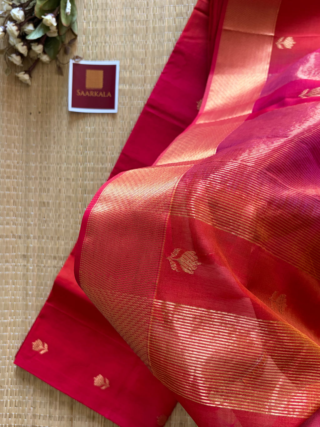 Rani Pink Dual Tone Maheshwari Lotus Buta Maheshwari Handloom Saree