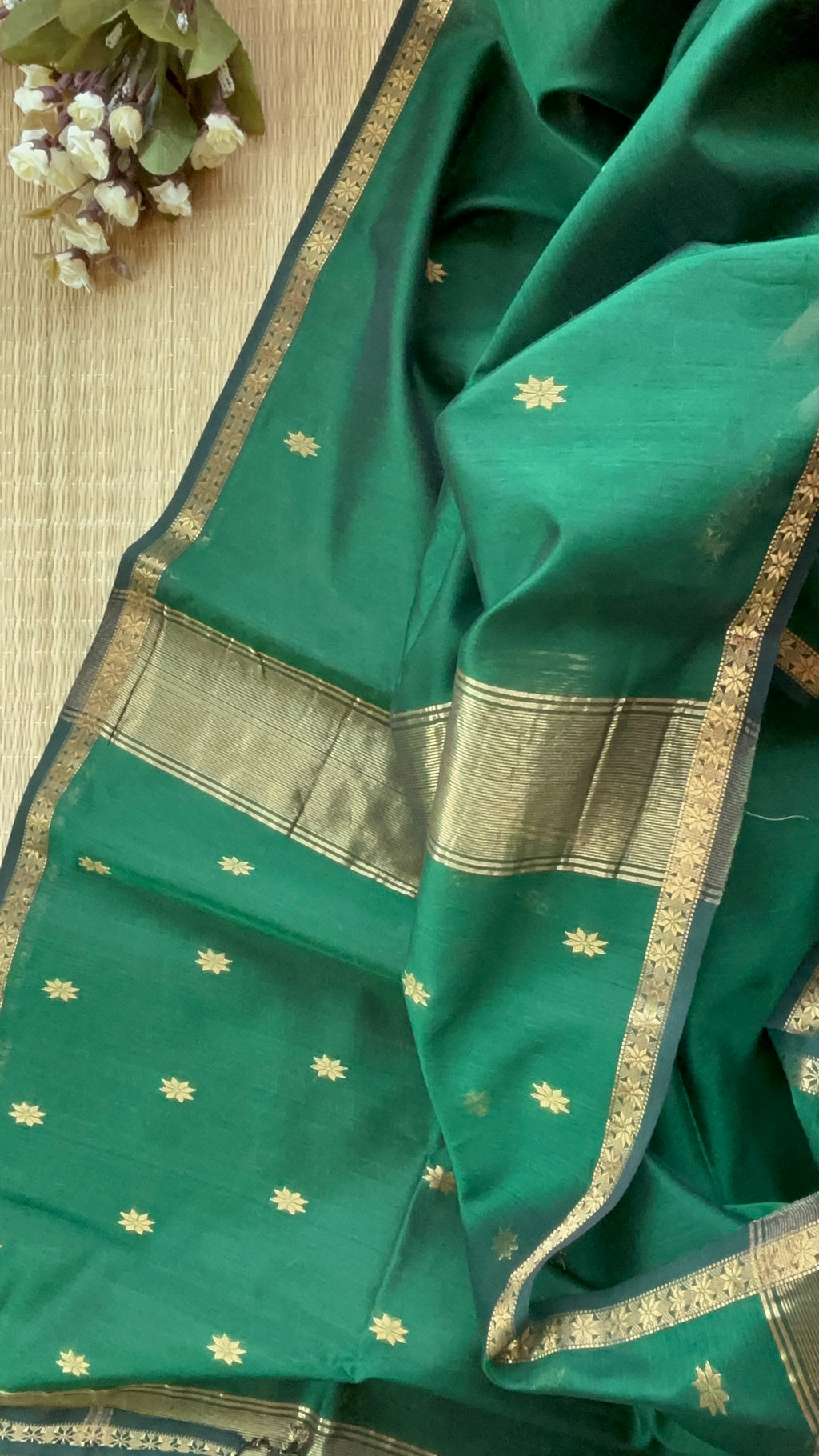 Chameli Green Self Maheshwari Handloom Saree
