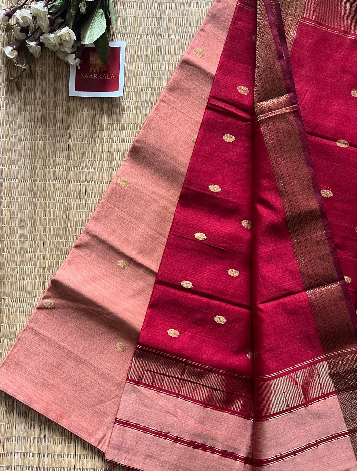 Sikka Pink Red Maheshwari Handwoven Saree with Gold Zari Border