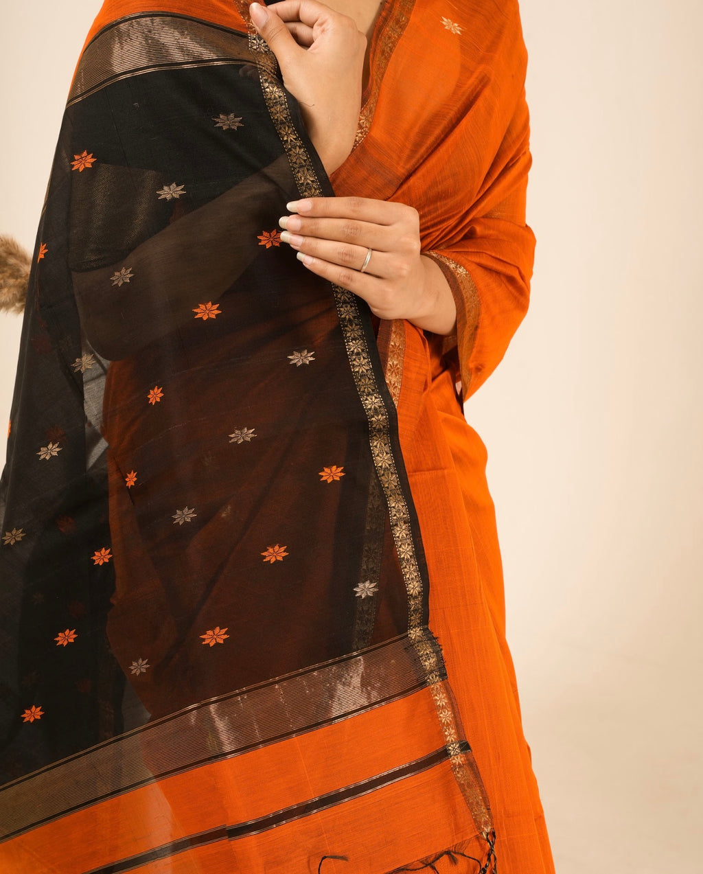 Chameli Rust Orange Maheshwari Handloom Saree