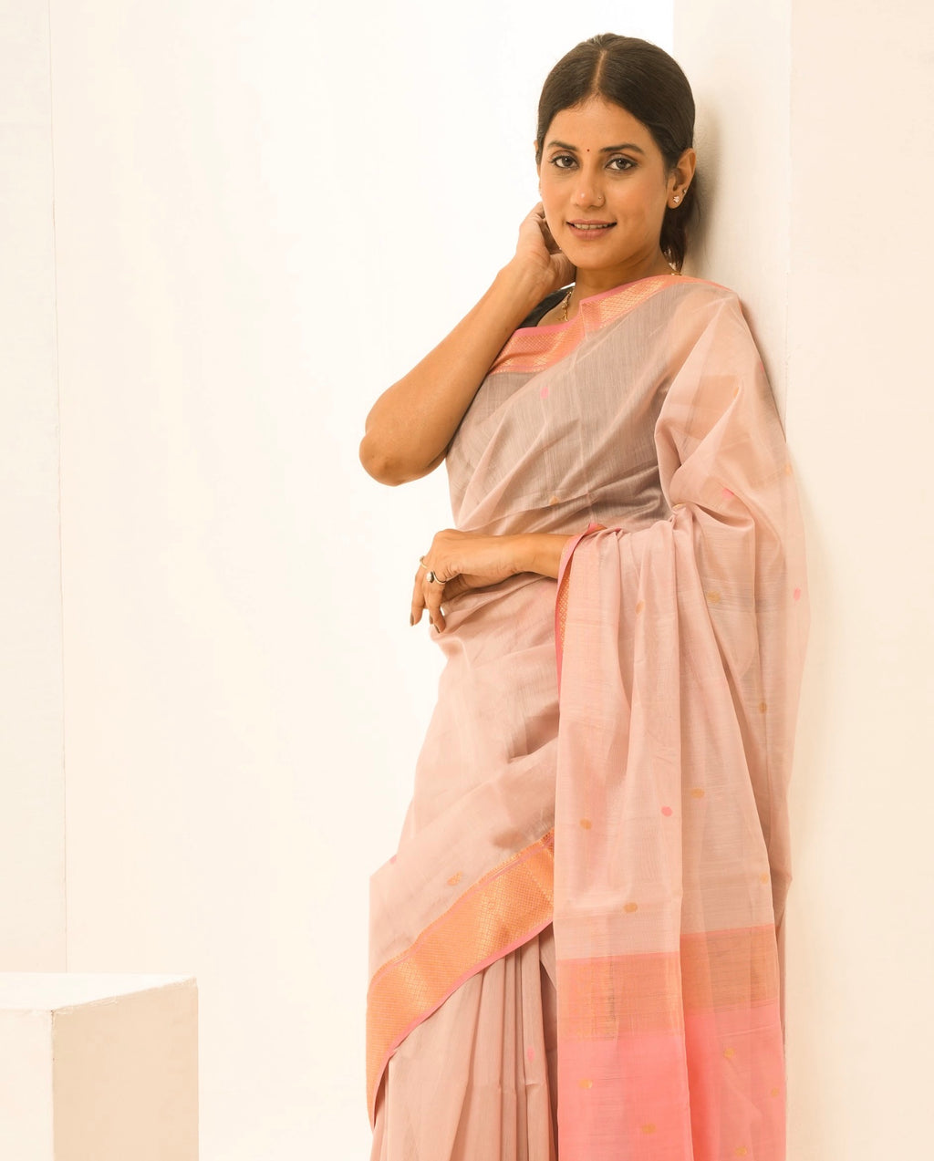 Sikka Pink Maheshwari Handloom Saree