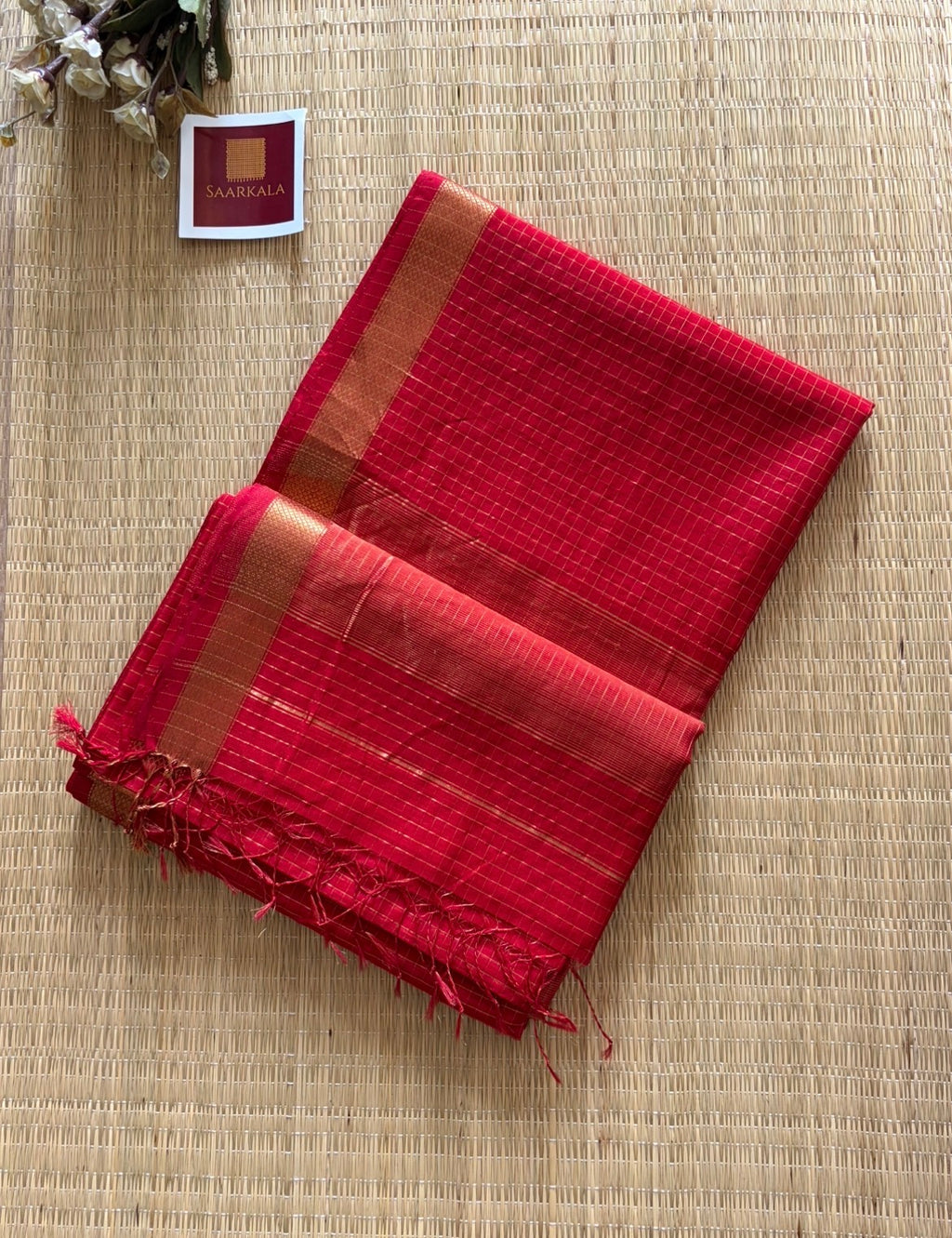 Red Checked Maheshwari Handwoven Saree with Gold Zari Border
