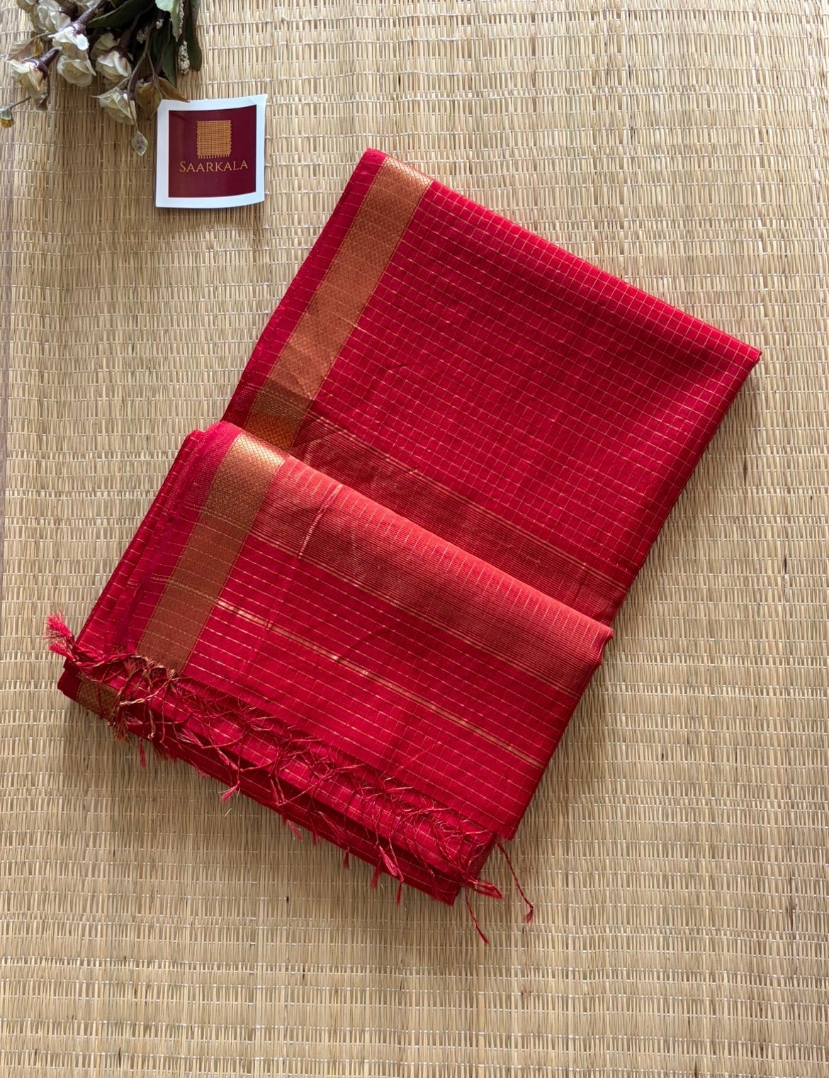 Red Checked Maheshwari Handwoven Saree with Gold Zari Border
