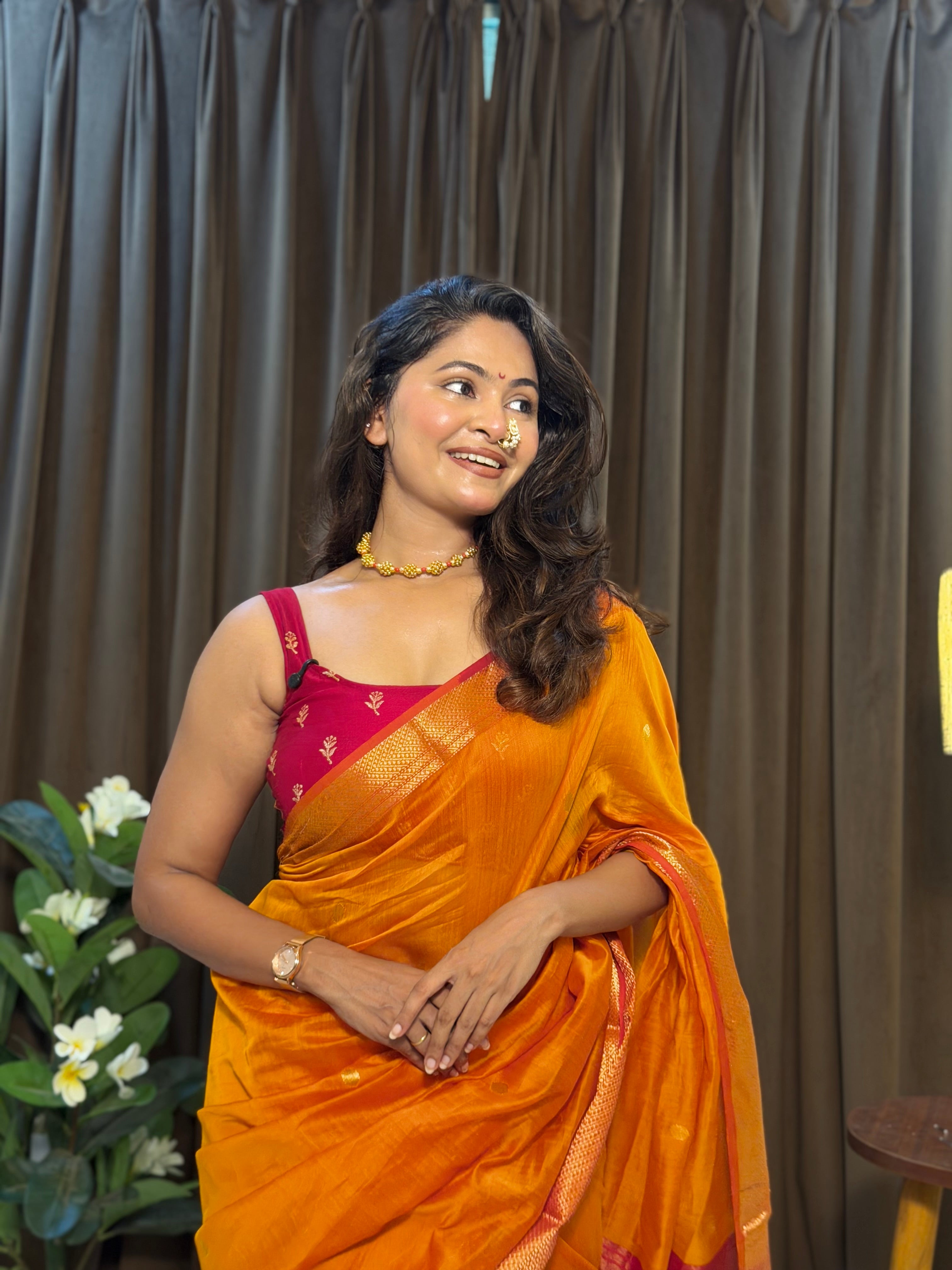 Ashu Floral Buta Mustard & red Maheshwari silk by cotton handloom saree