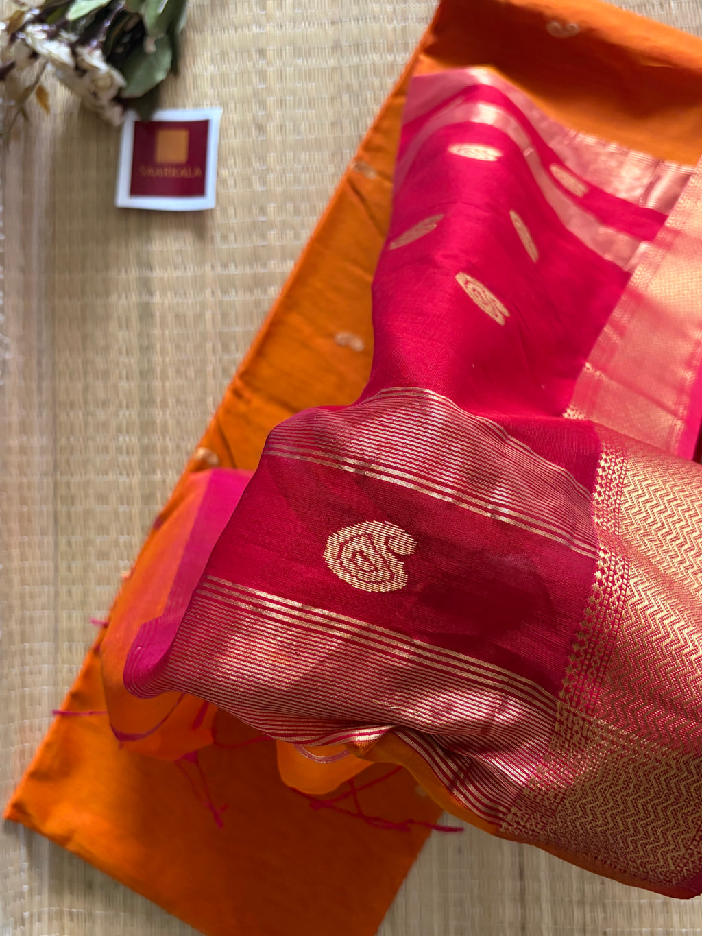 Kairi Buta Mustard Red Maheshwari Handloom Saree