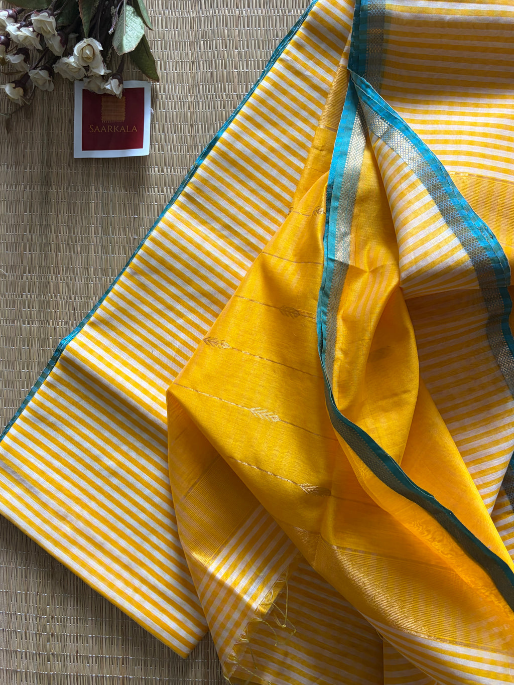 Gingham Butter Yellow Maheshwari Handloom Saree