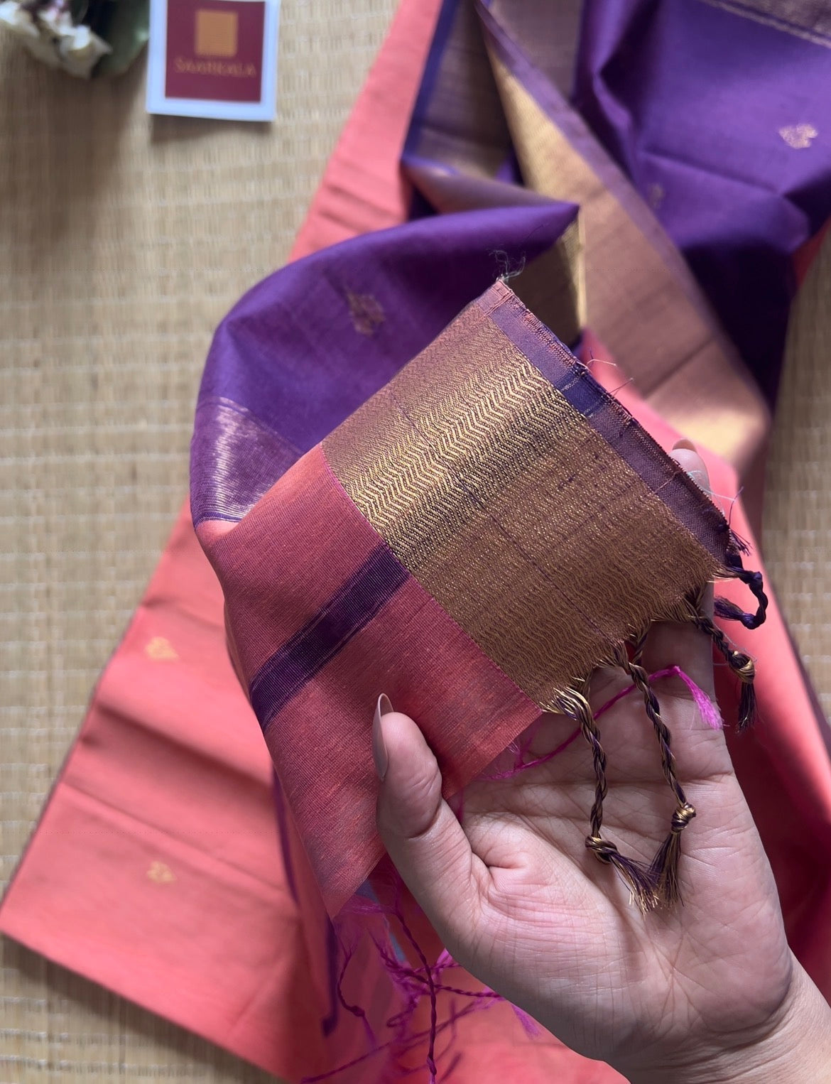 Heart Butti Gajri Maheshwari Handloom Silk Cotton Saree