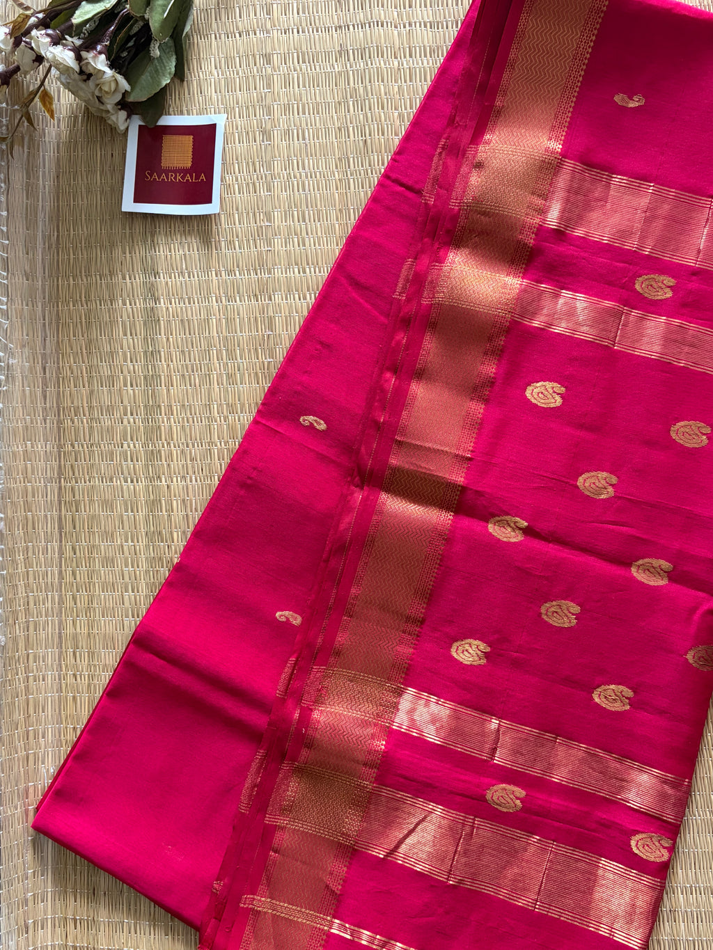 Kairi Buta Pink Maheshwari Handloom Saree